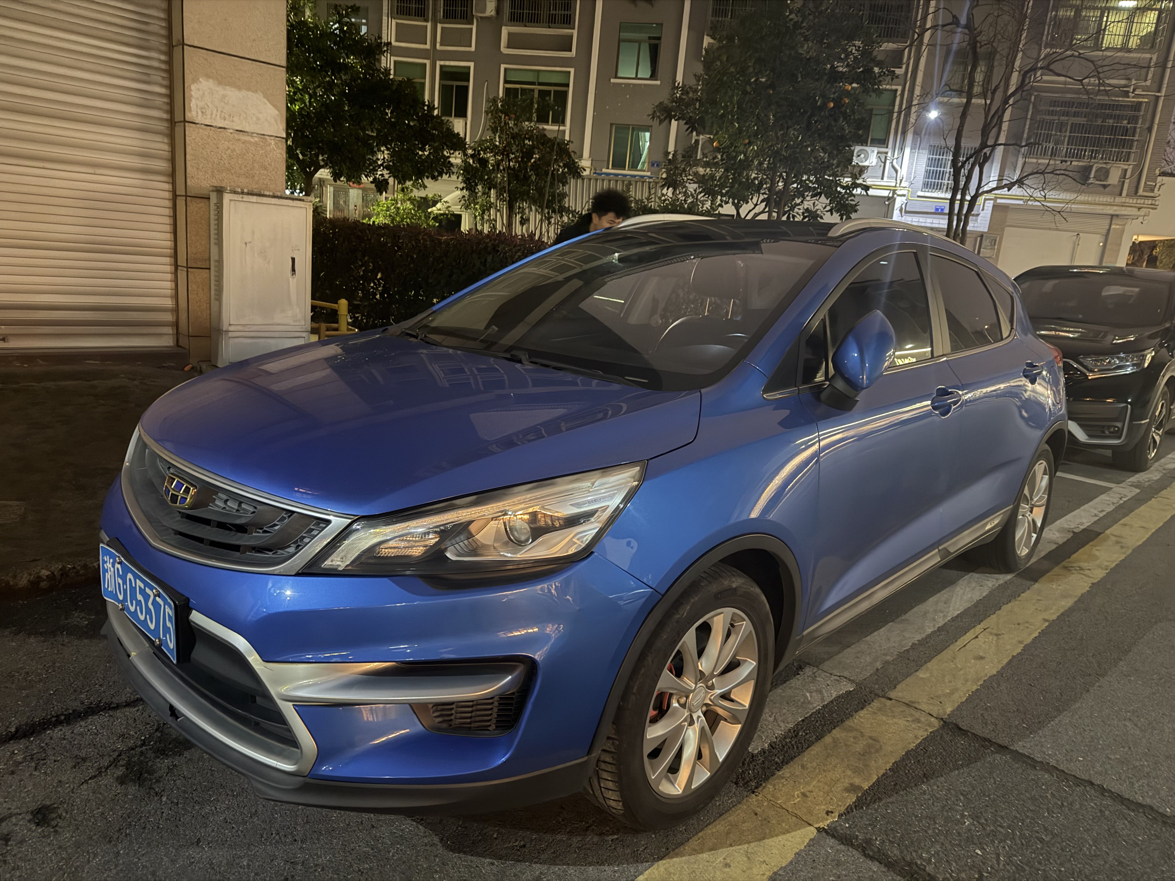 GEELY Emgrand GS 2017 car image 