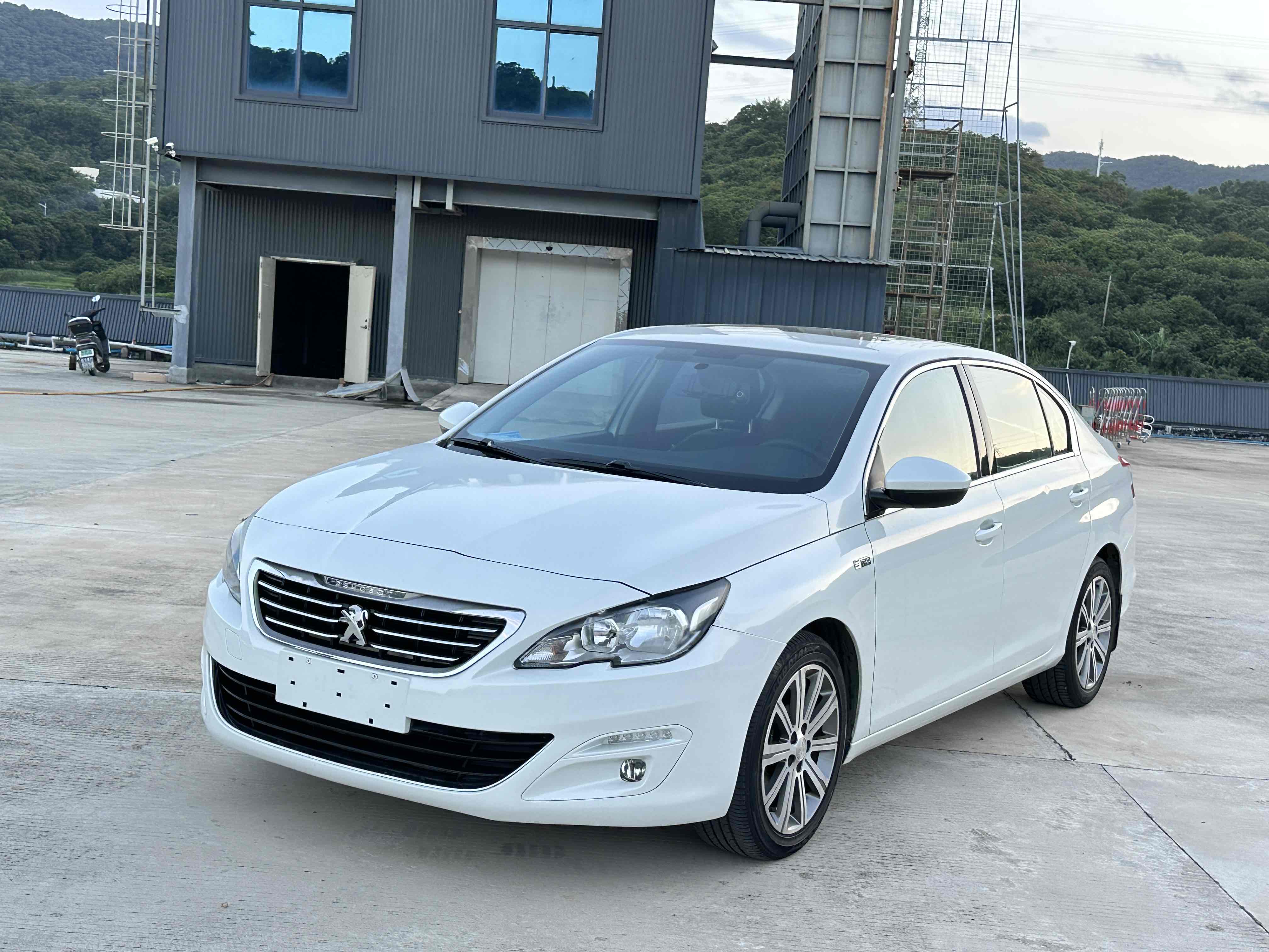 标致 标致408 2017 汽车图片 