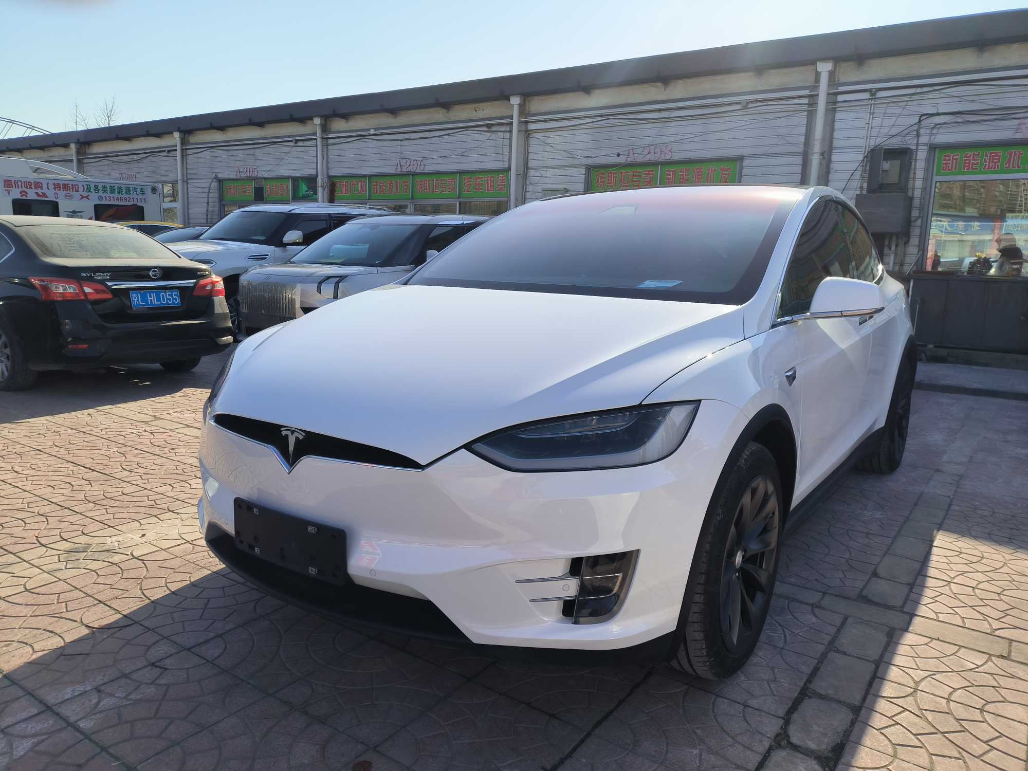 Tesla Model X 2016 汽车图片 