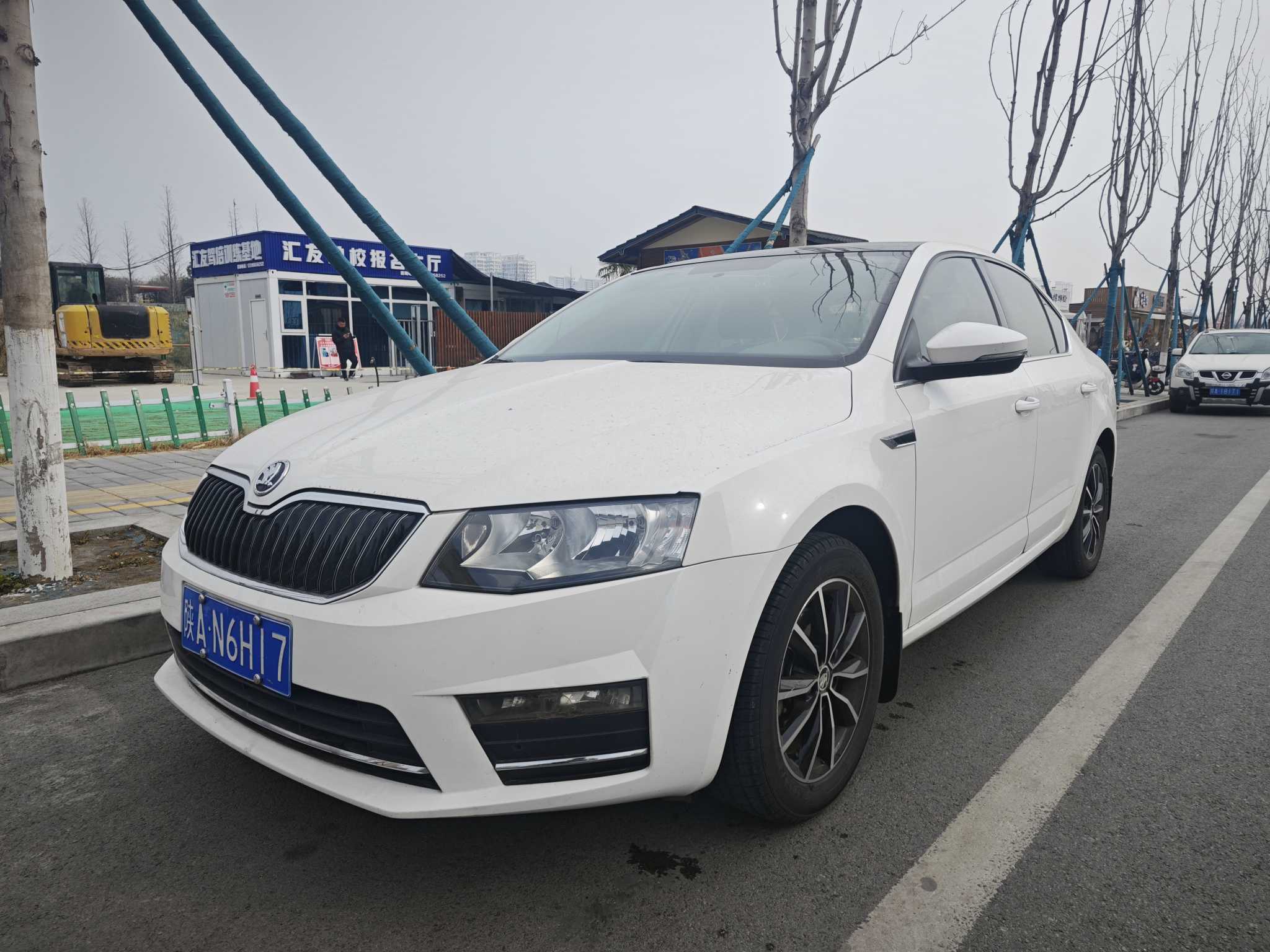 Skoda Octavia 2016 Skoda Octavia 2016 car image