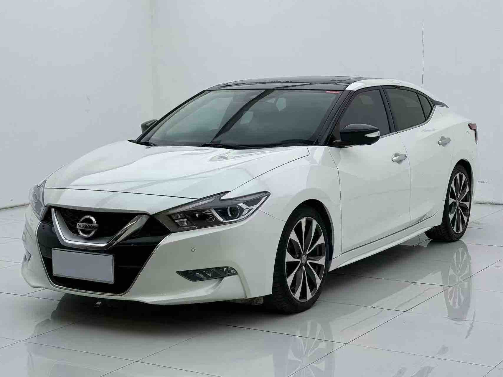 Nissan Maxima 2018 汽车图片 