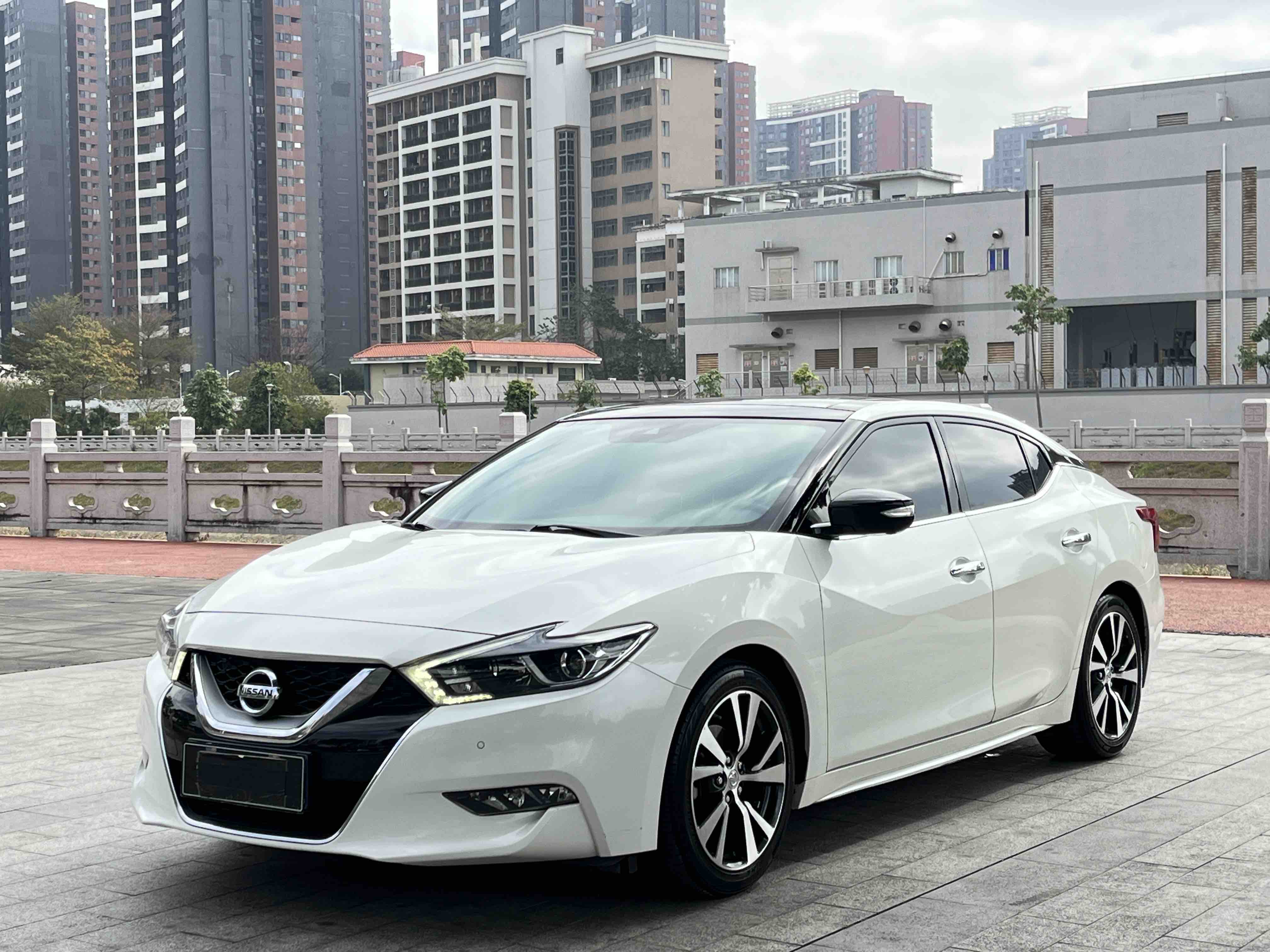 Nissan Maxima 2018 汽车图片 