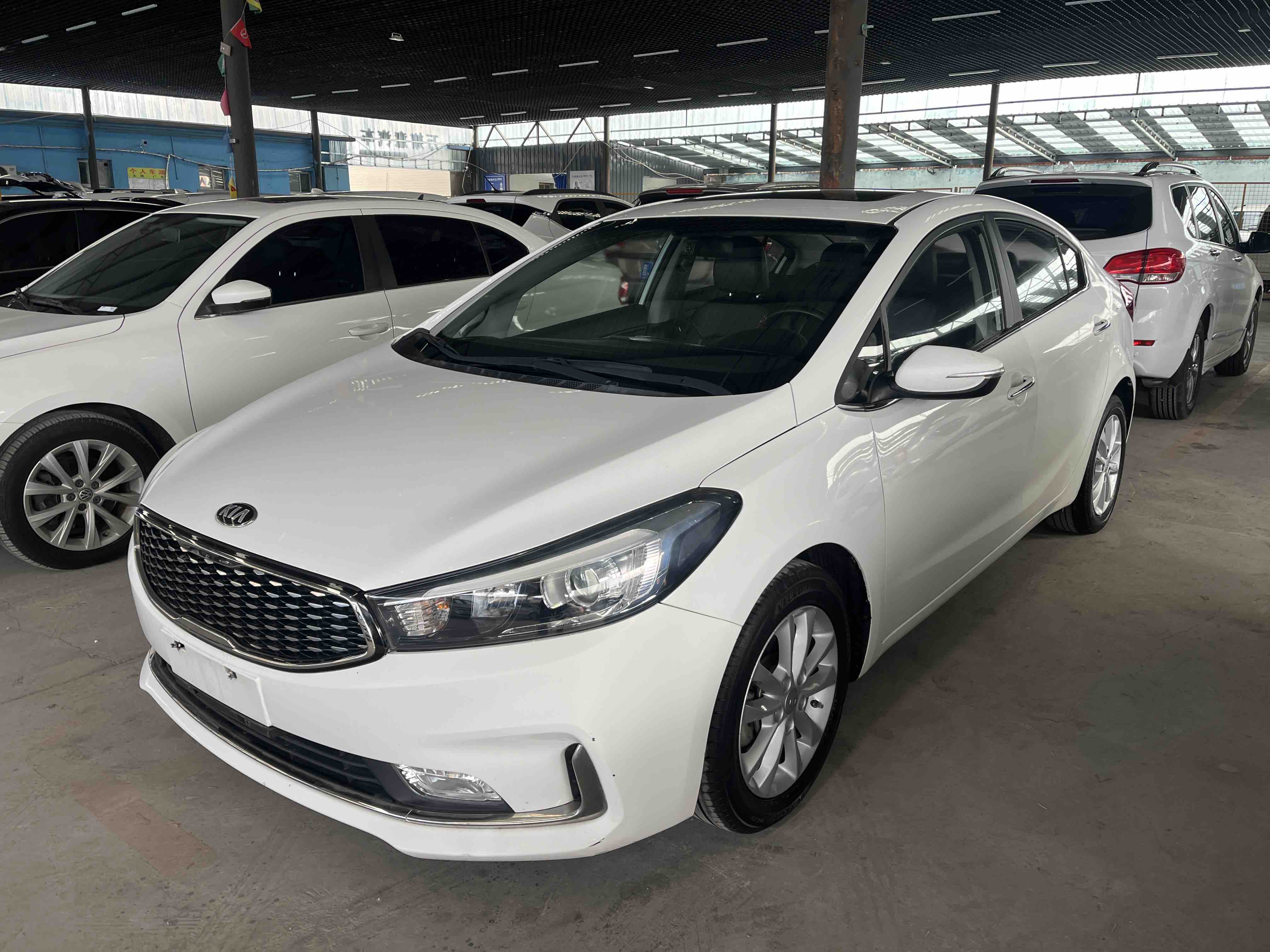 Kia K3 2016 Kia K3 2016 car image