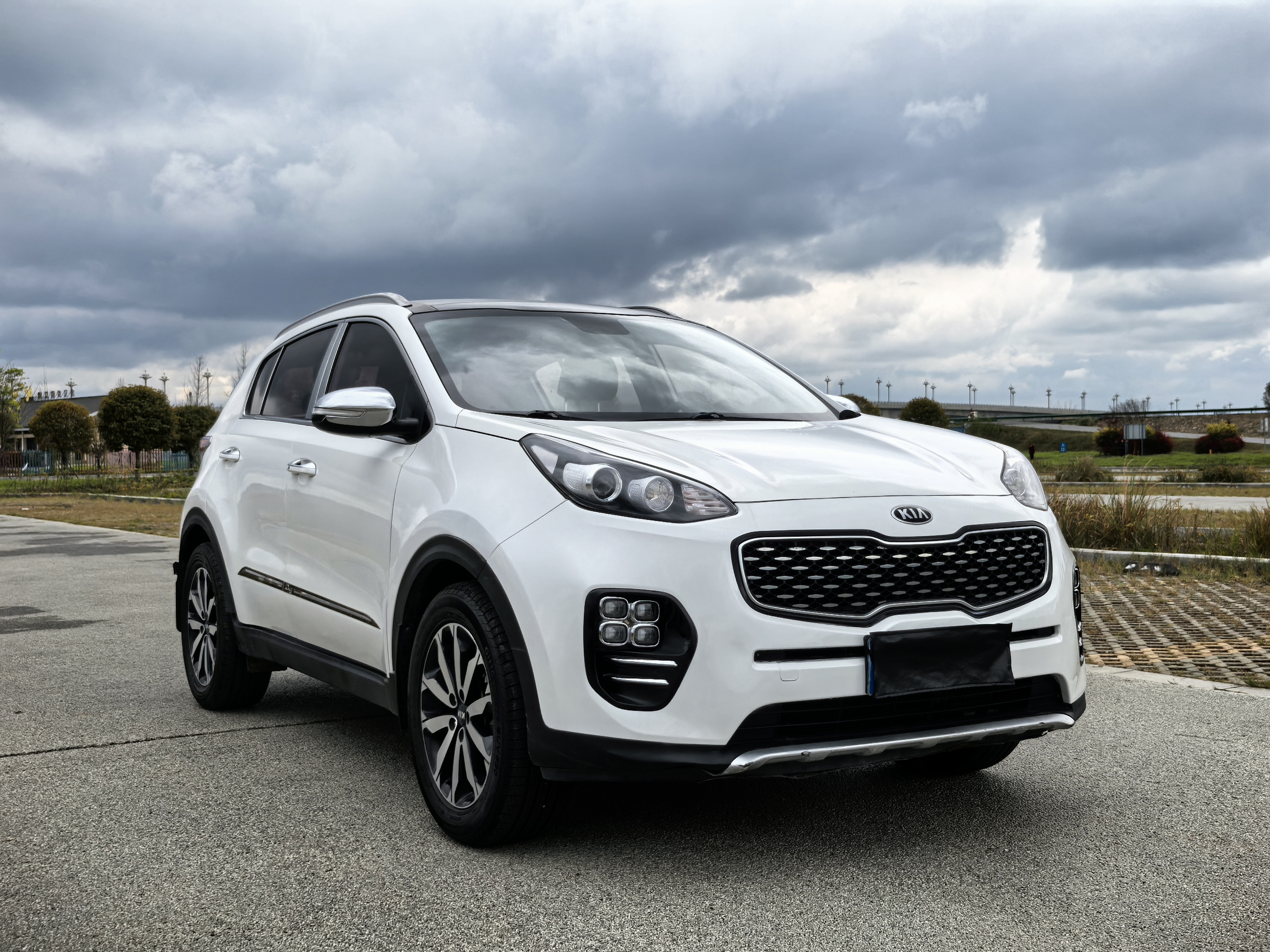 Kia KX5 2017 汽车图片 