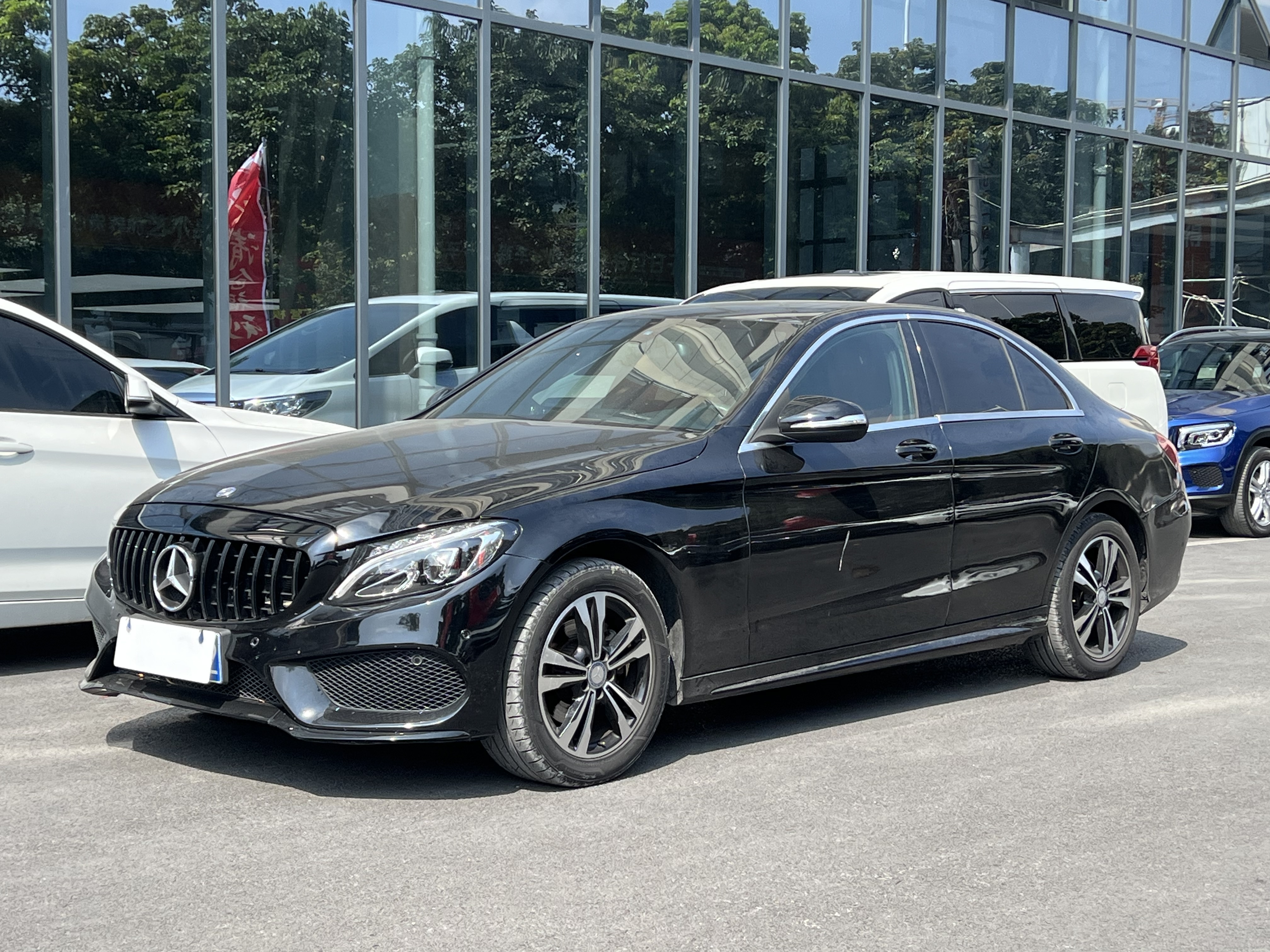 Mercedes-Benz C Class 2016 car image 