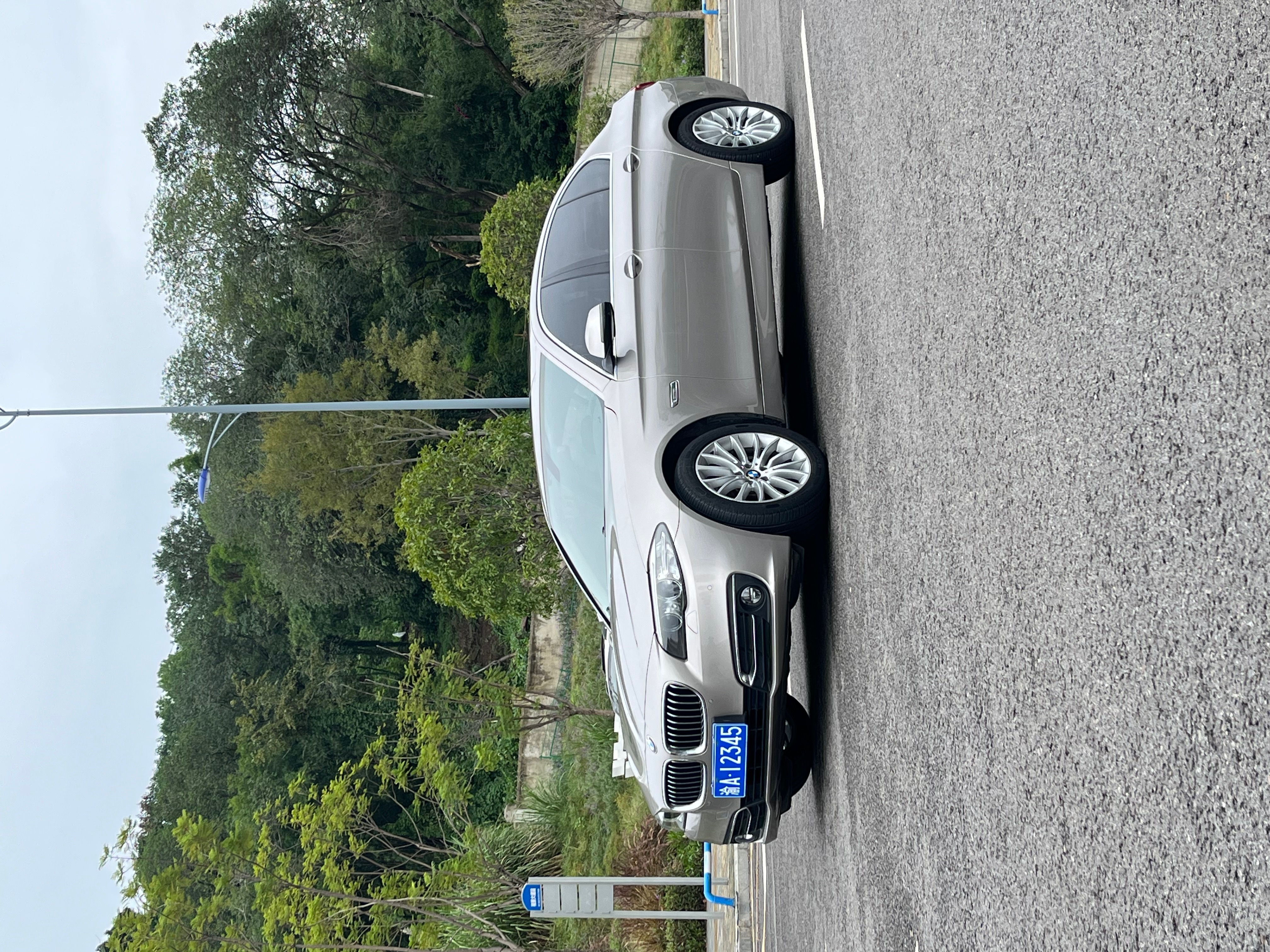 BMW 5 Series 2016 BMW 5 Series 2016 car image