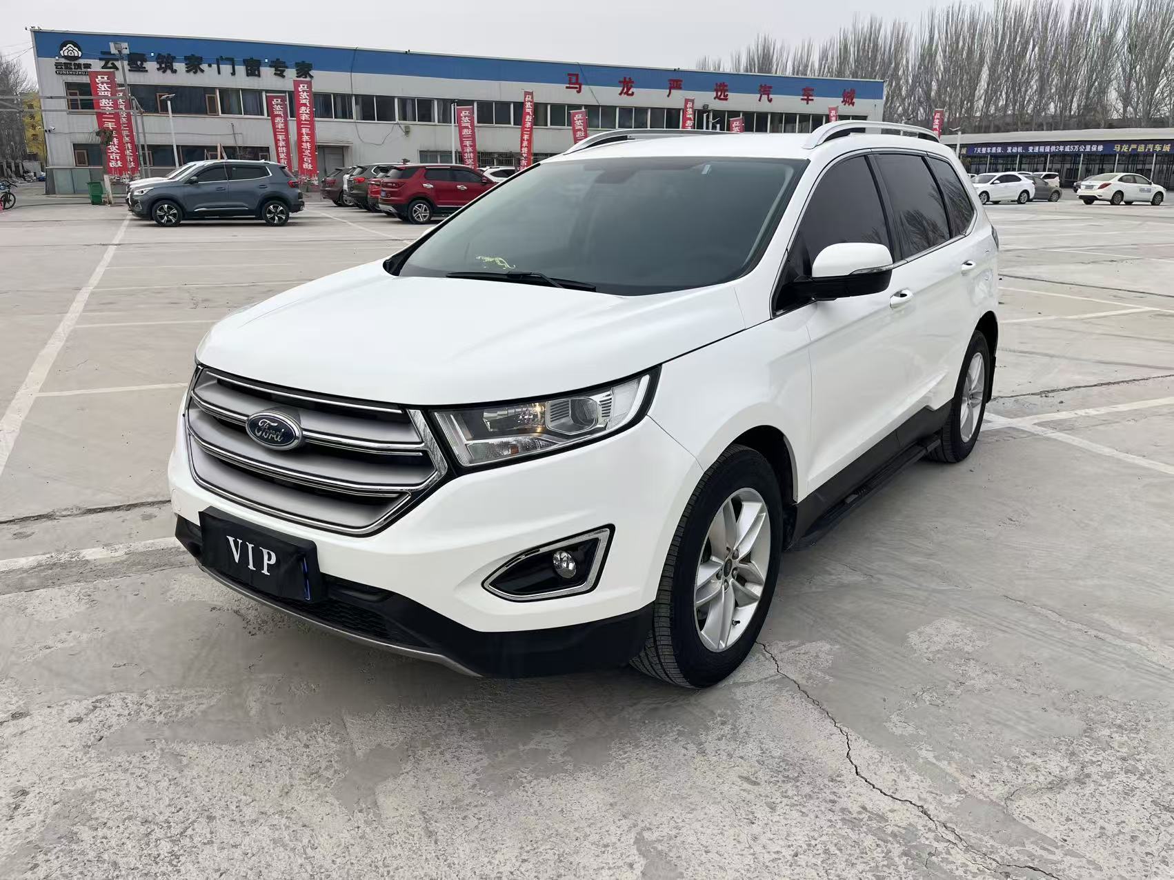 Ford Edge 2017 immagine di auto 