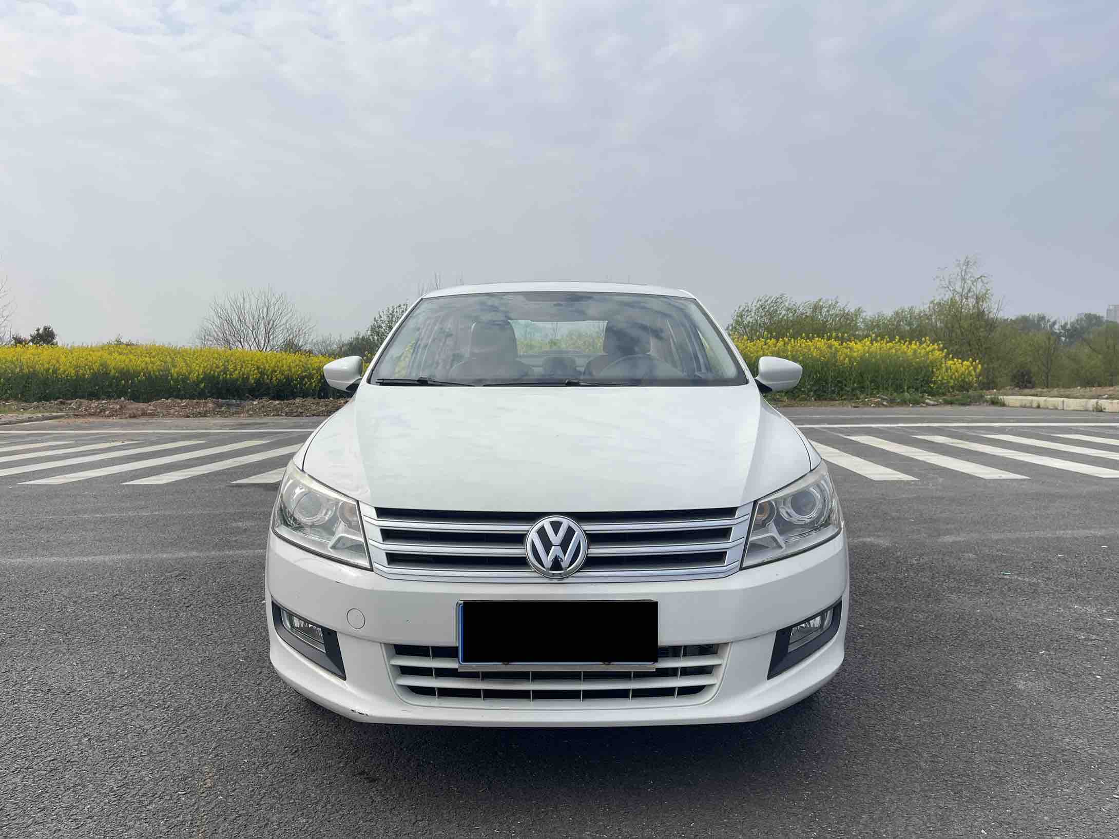Santana 2015 Santana 2015 car image