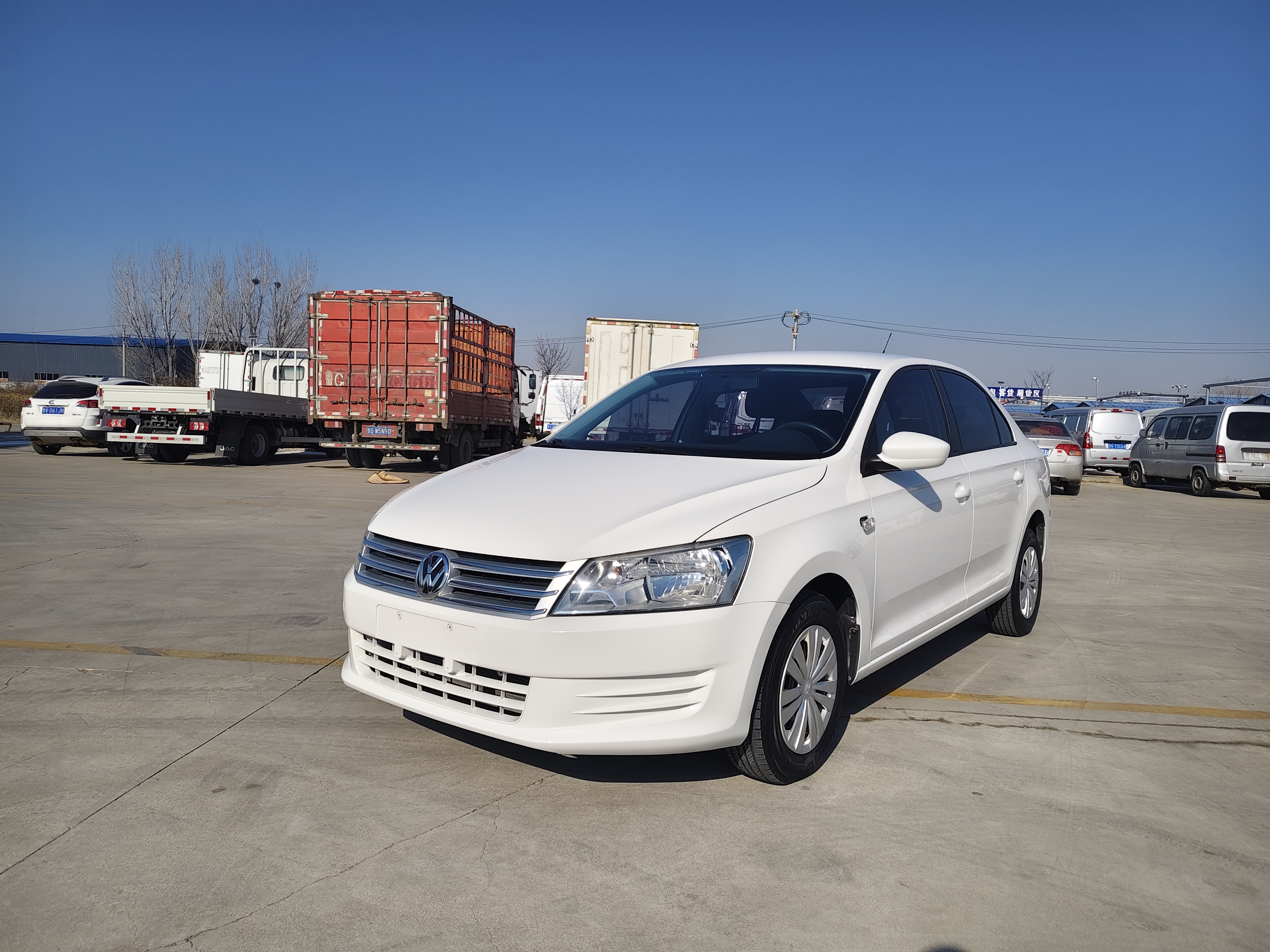 Santana 2014 car image 