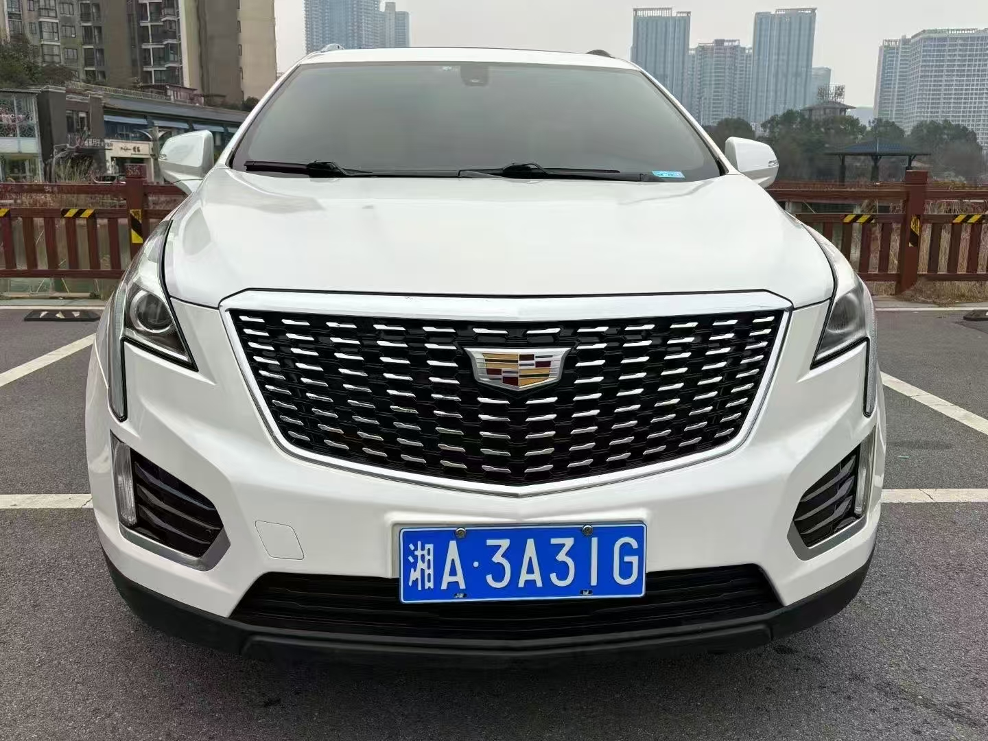 2016 car image 