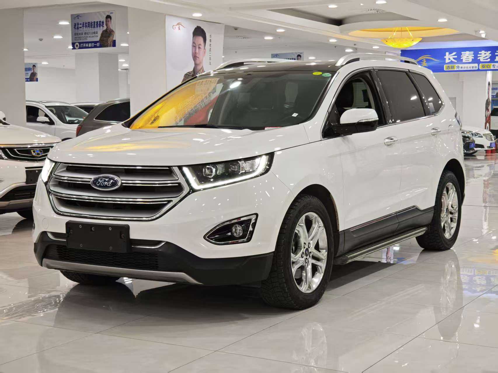 Ford Edge 2016 immagine di auto 