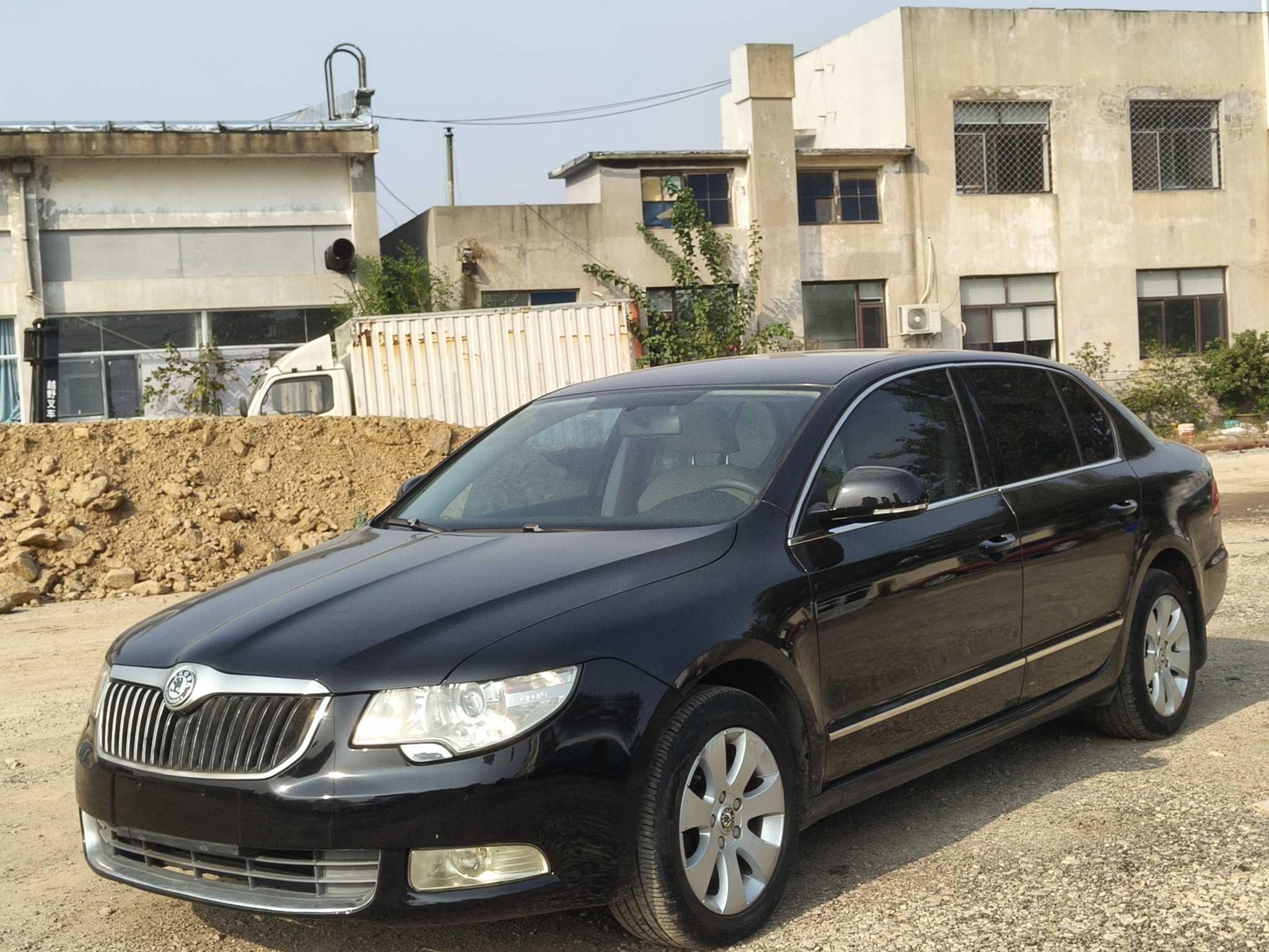 Skoda Superb 2012 Skoda Superb 2012 immagine di auto