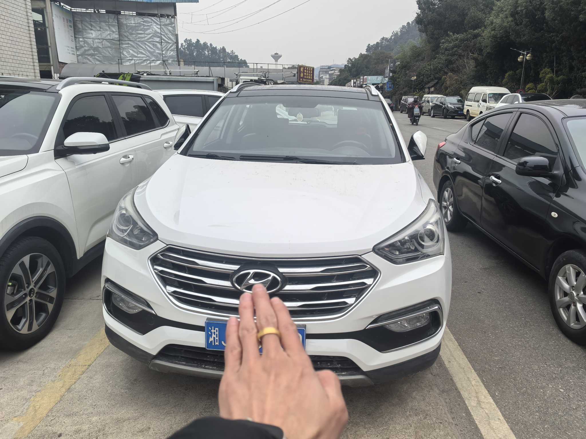 Hyundai Santa Fe 2018 Hyundai Santa Fe 2018 car image
