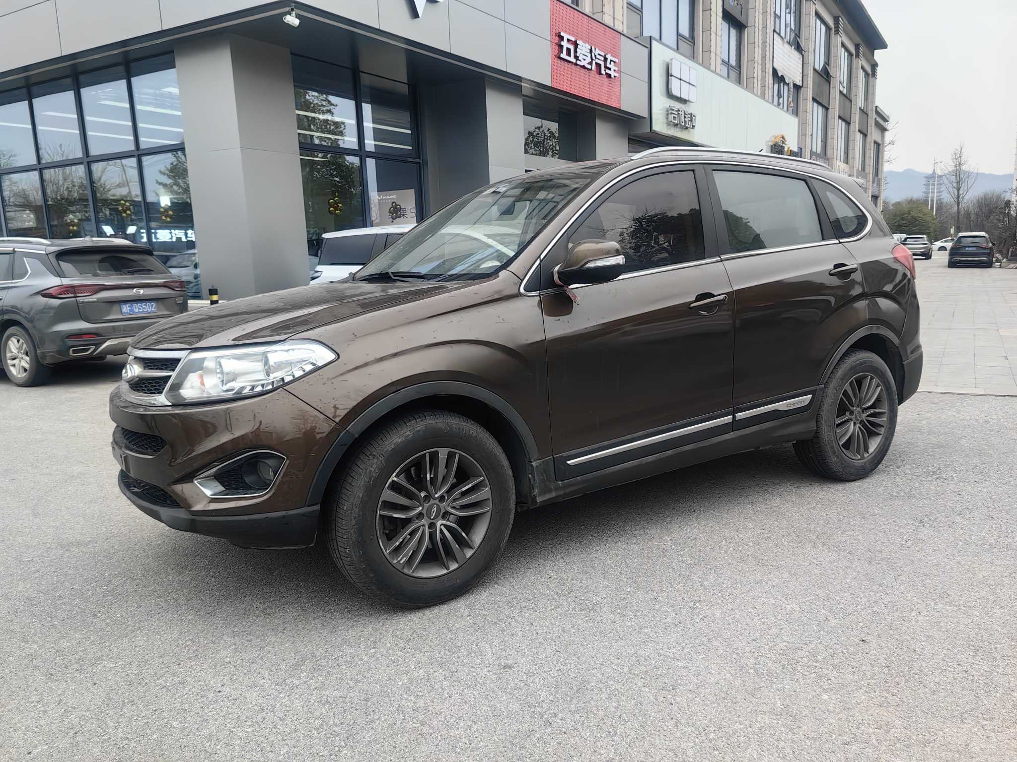 Tiggo 5 2016 Tiggo 5 2016 immagine di auto