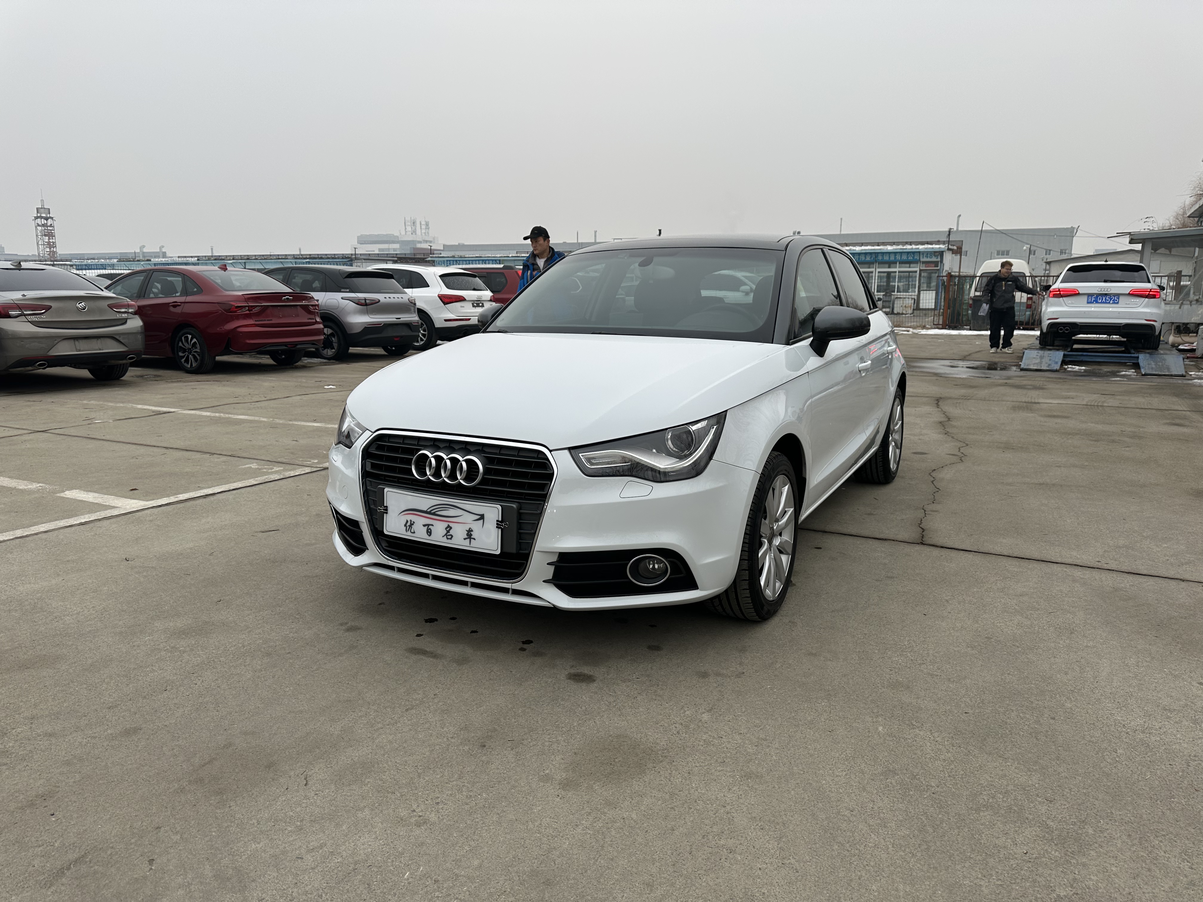 Audi A1 2013 car image 