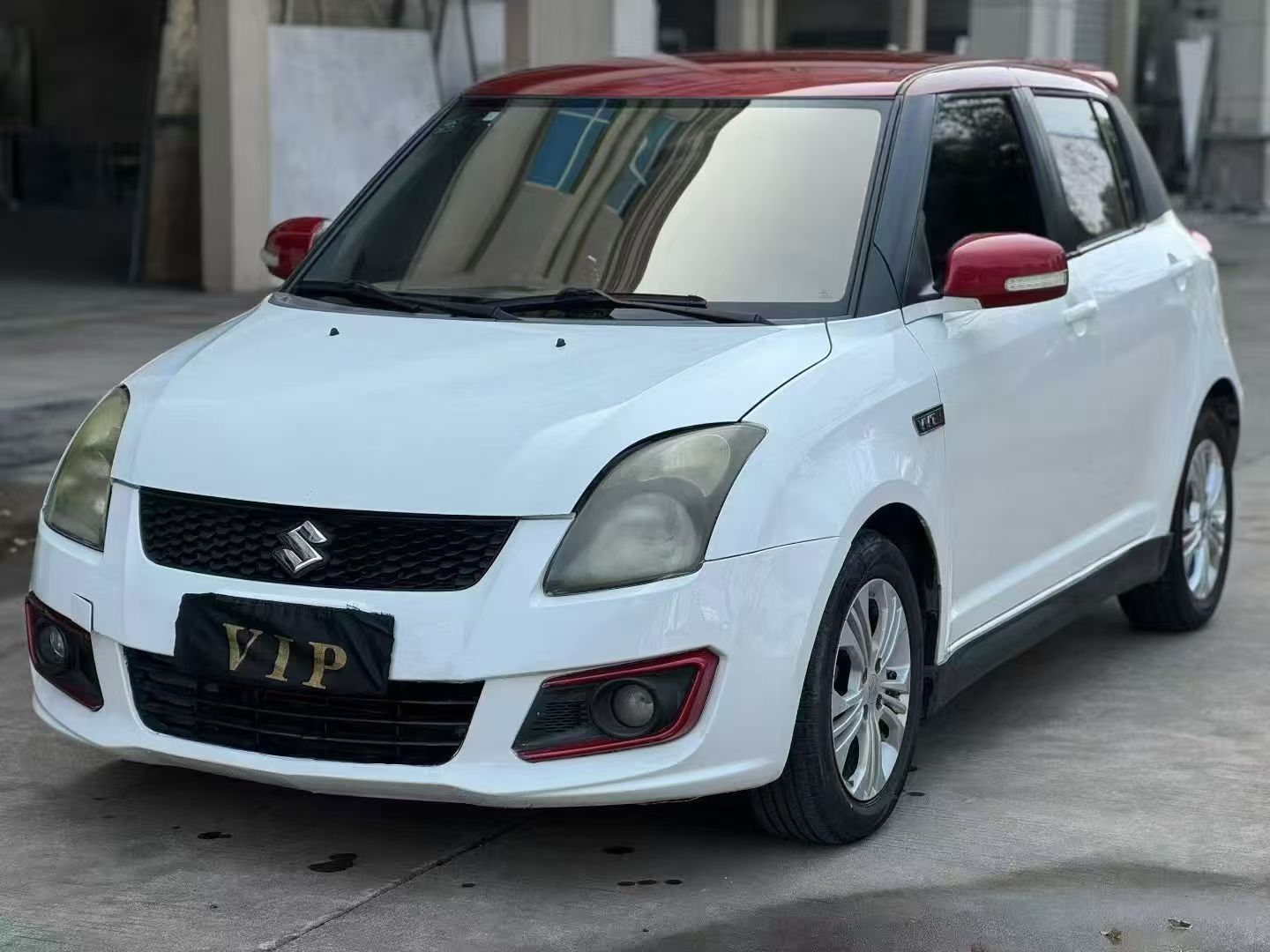 Suzuki Swift 2018 汽车图片 