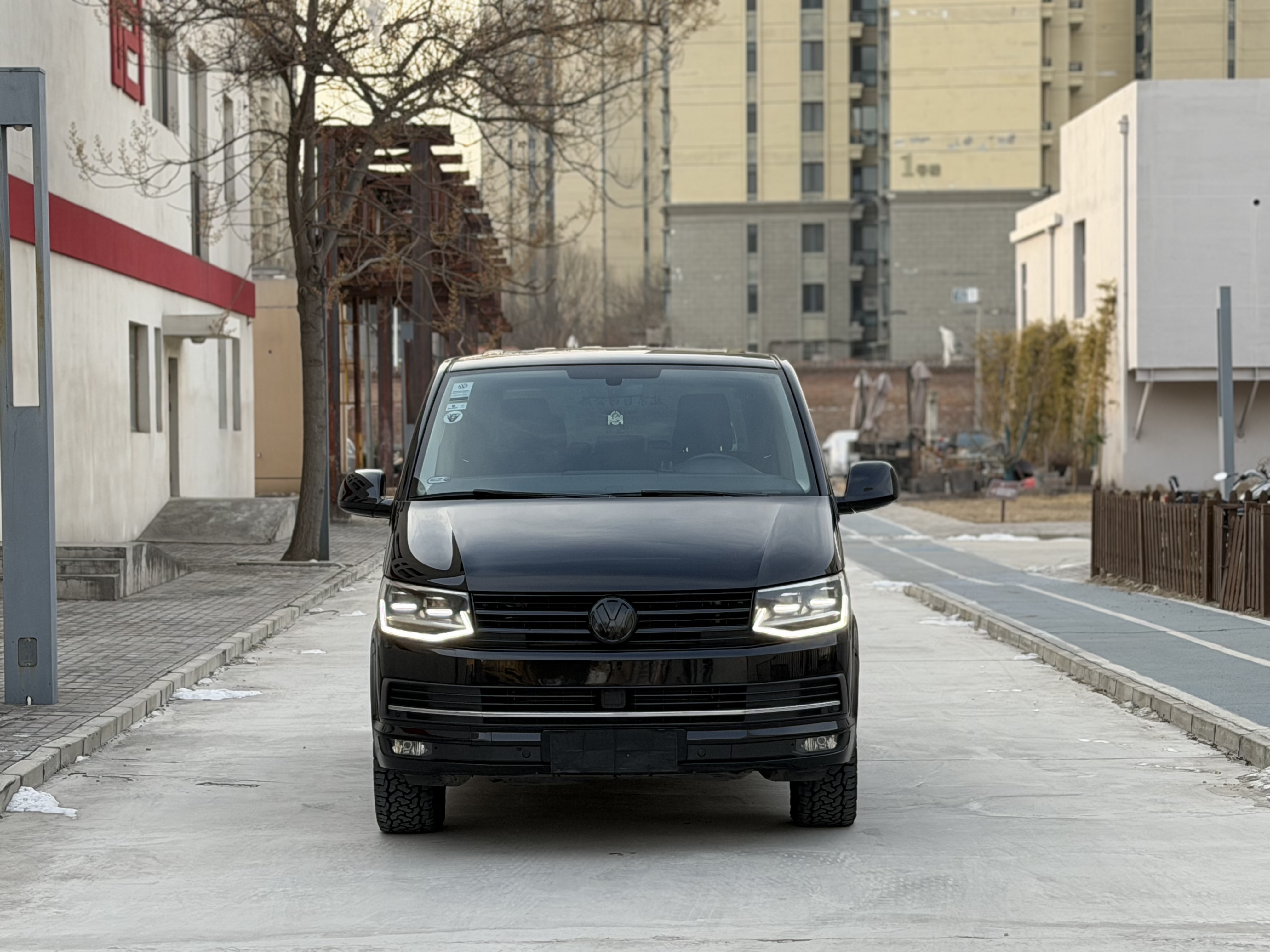 Volkswagen Multivan 2017 汽车图片 