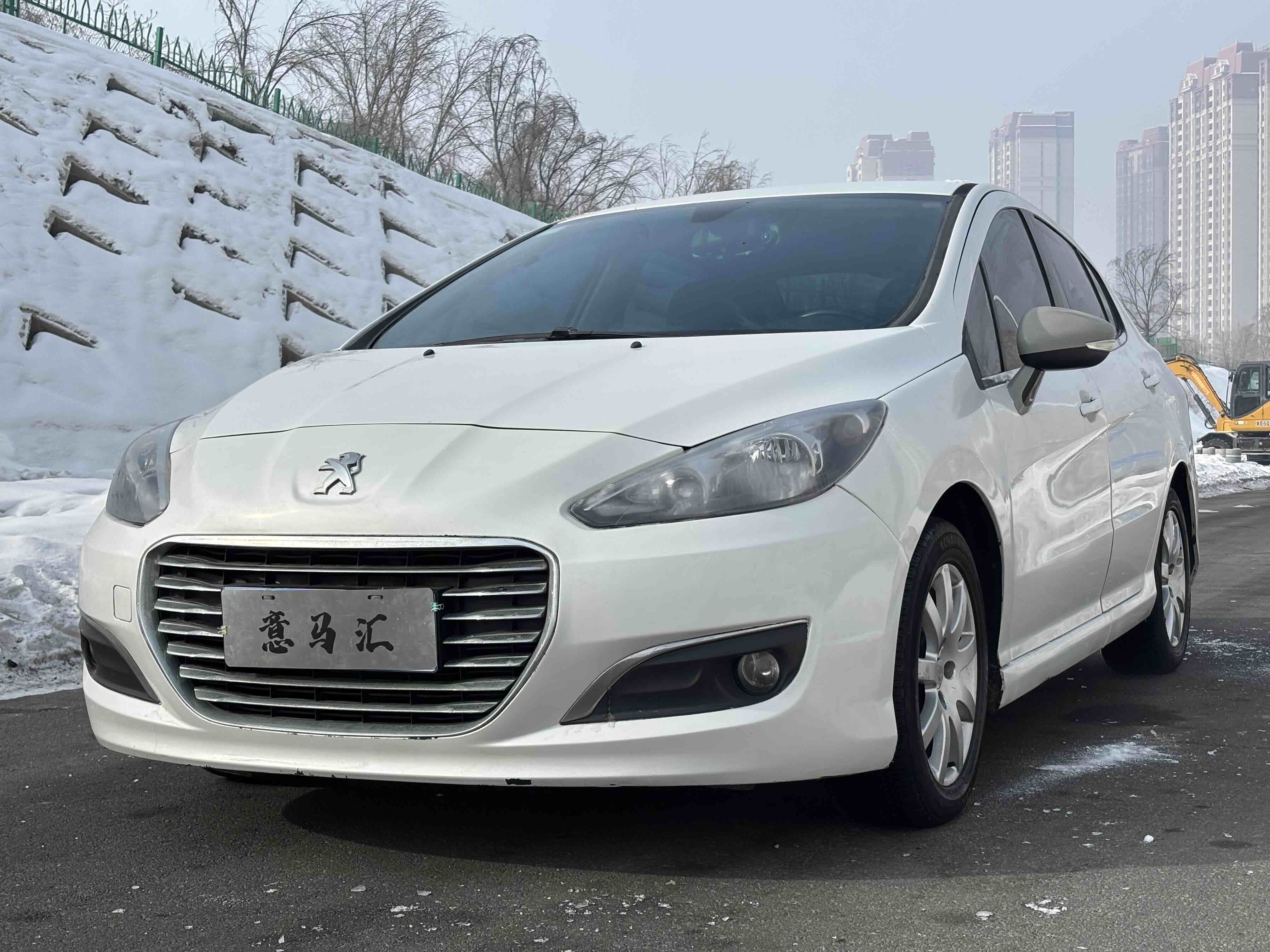 Peugeot 308 2016 car image 