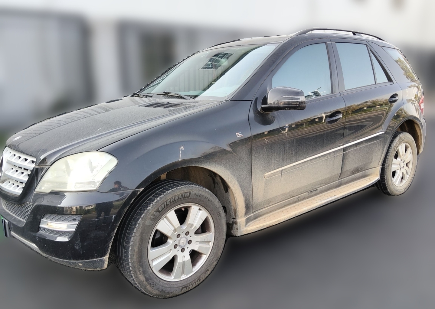 Mercedes-Benz M Class 2011 car image 