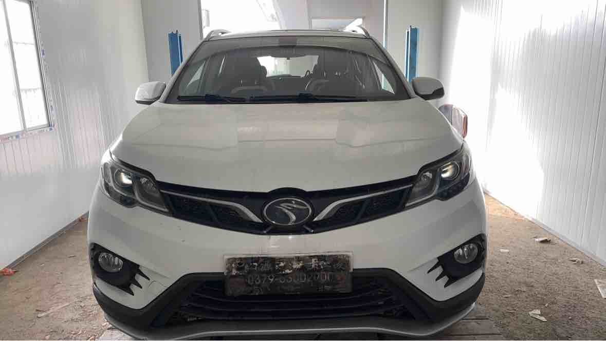 Soueast DX3 2017 Soueast DX3 2017 imagen de coche