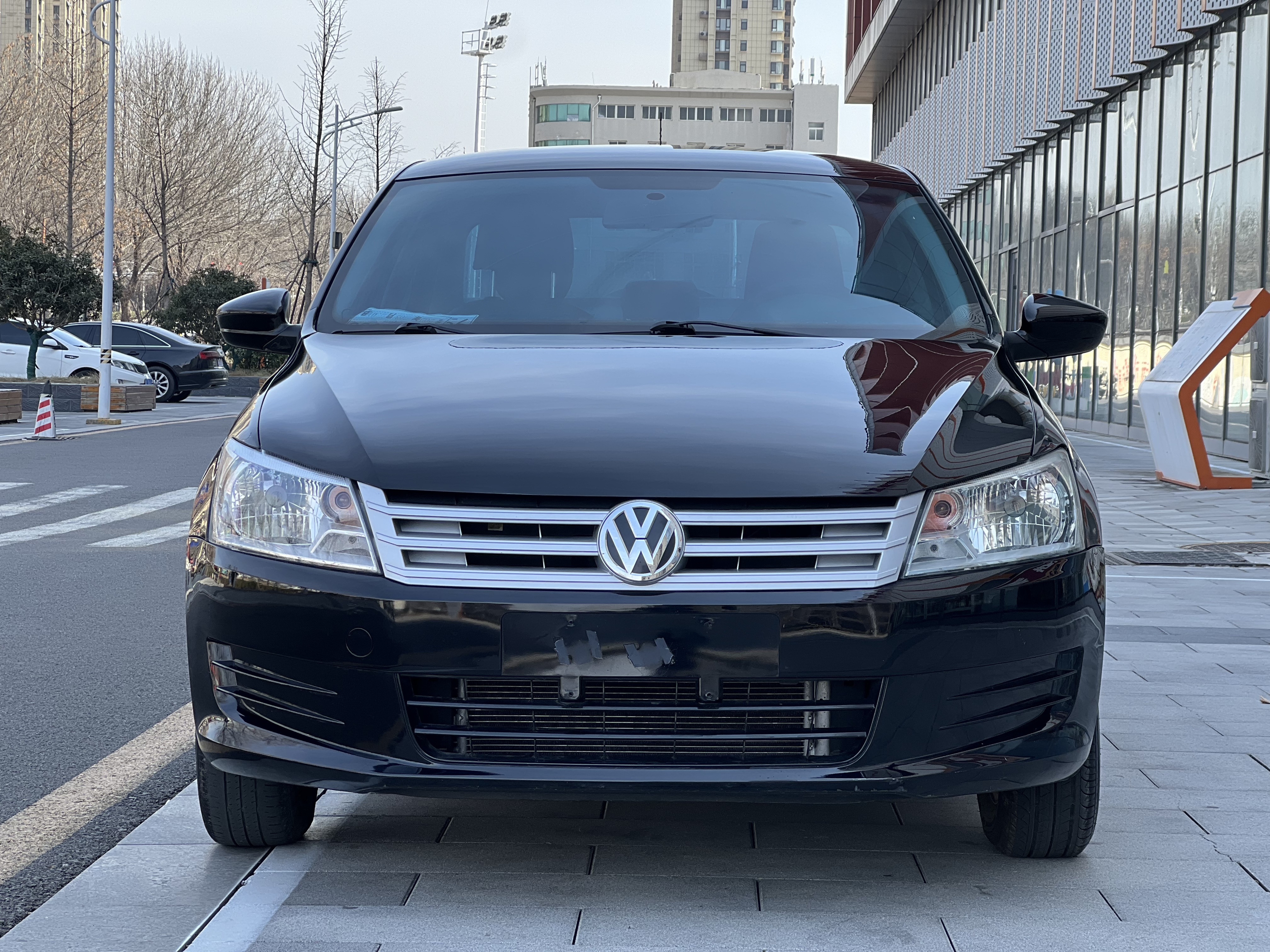Santana 2015 immagine di auto 