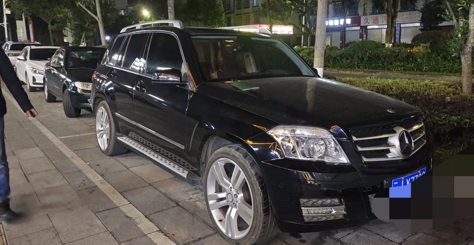 Mercedes-Benz GLK Class (Imported) 2014 Mercedes-Benz GLK Class (Imported) 2014 car image