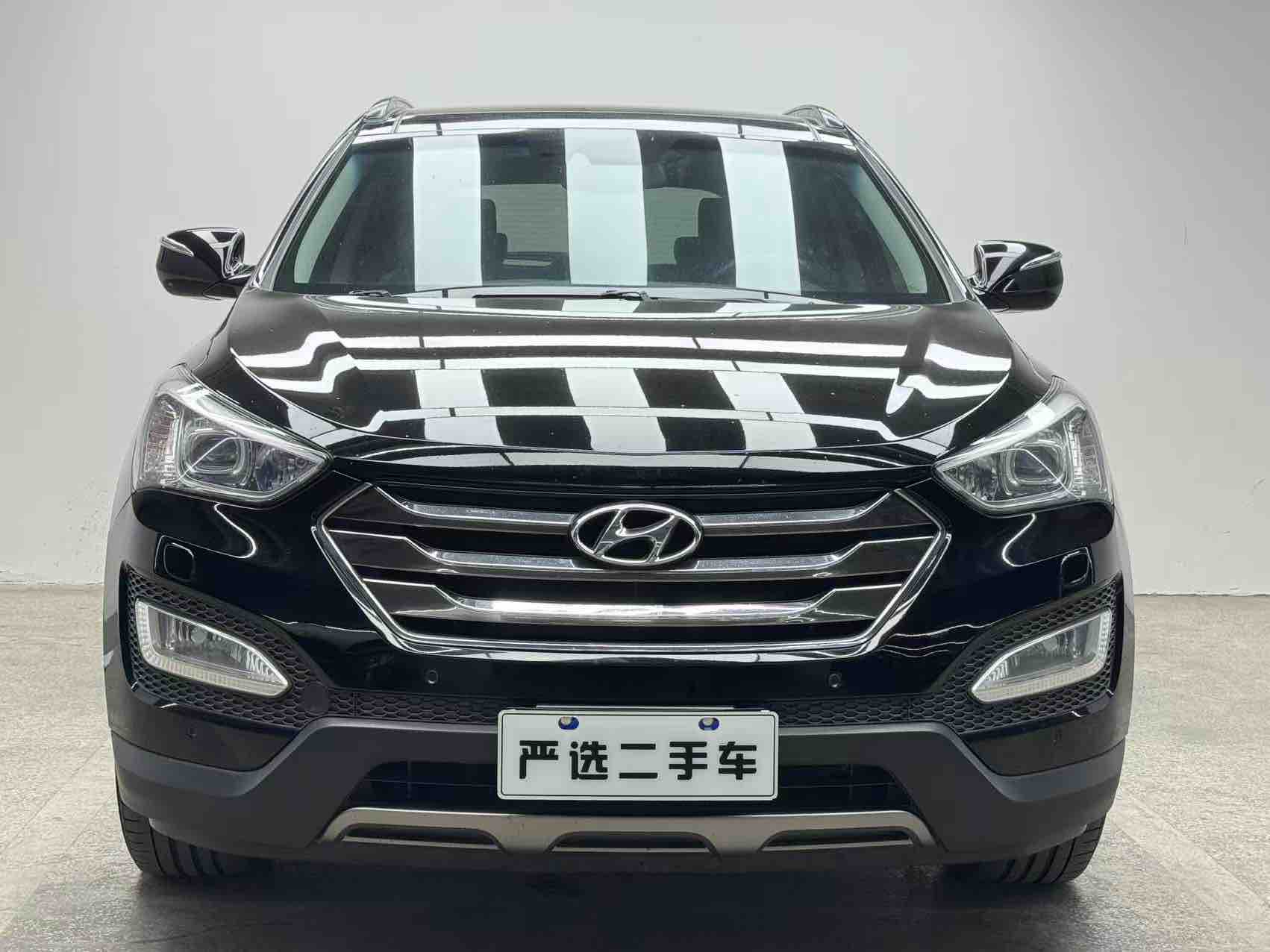 Hyundai Santa Fe (Imported) 2013 Hyundai Santa Fe (Imported) 2013 car image