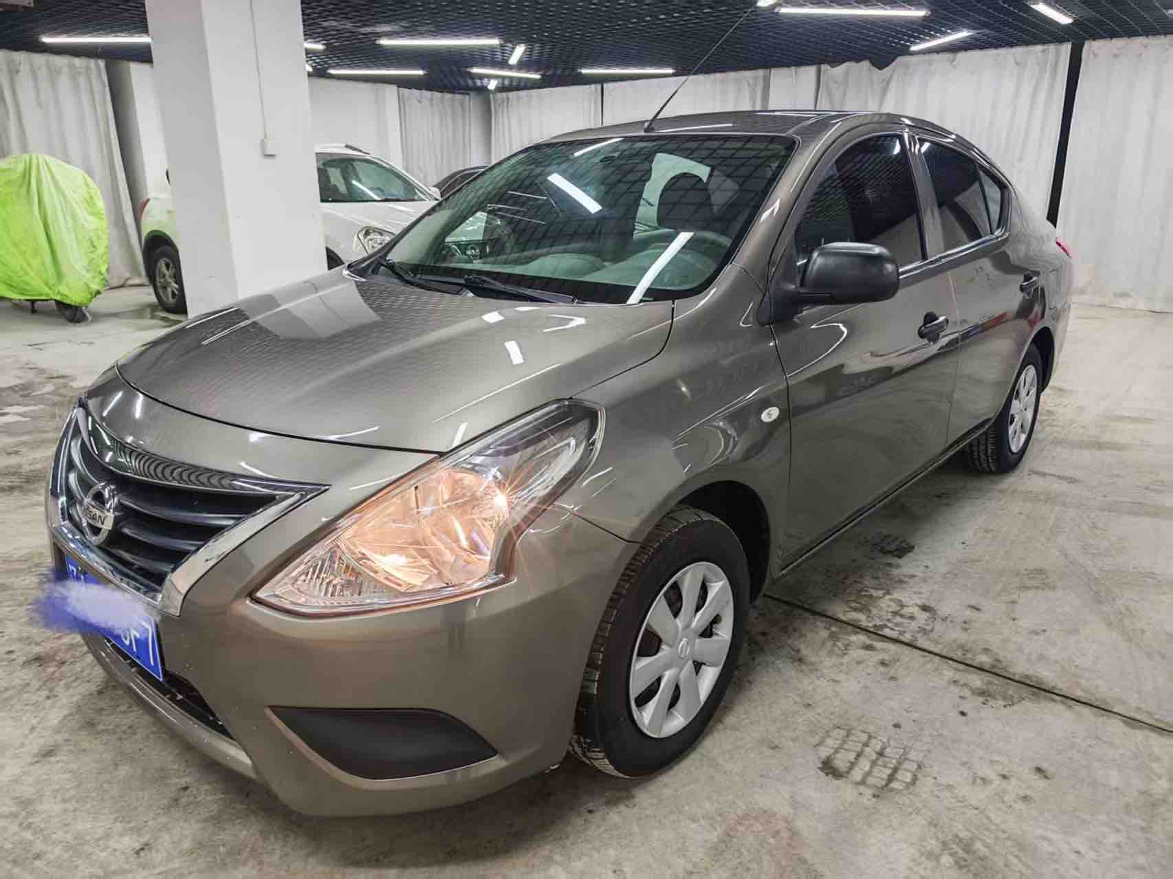 Nissan Sunny 2017 汽车图片 