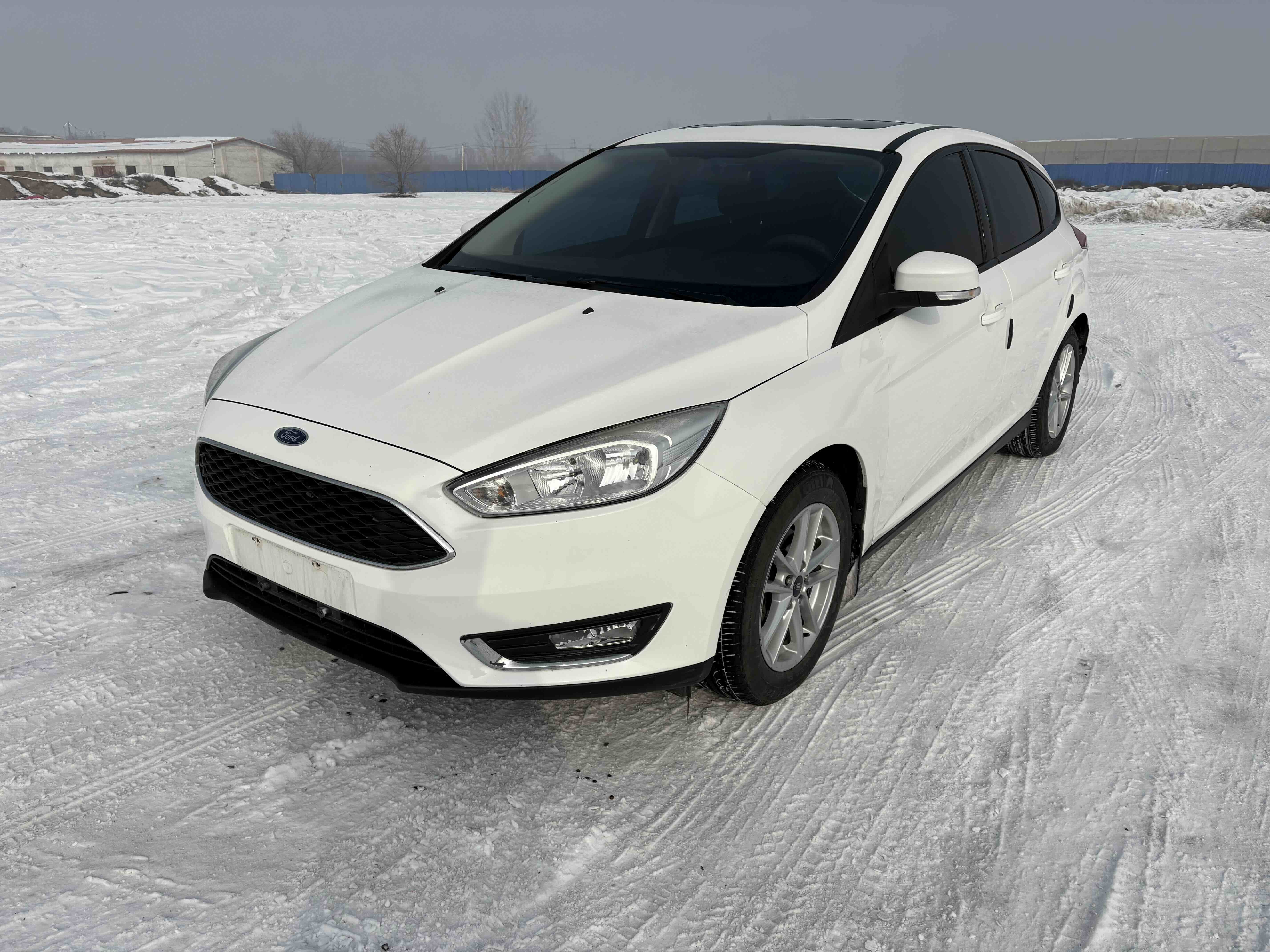 Ford Focus 2017 Ford Focus 2017 car image