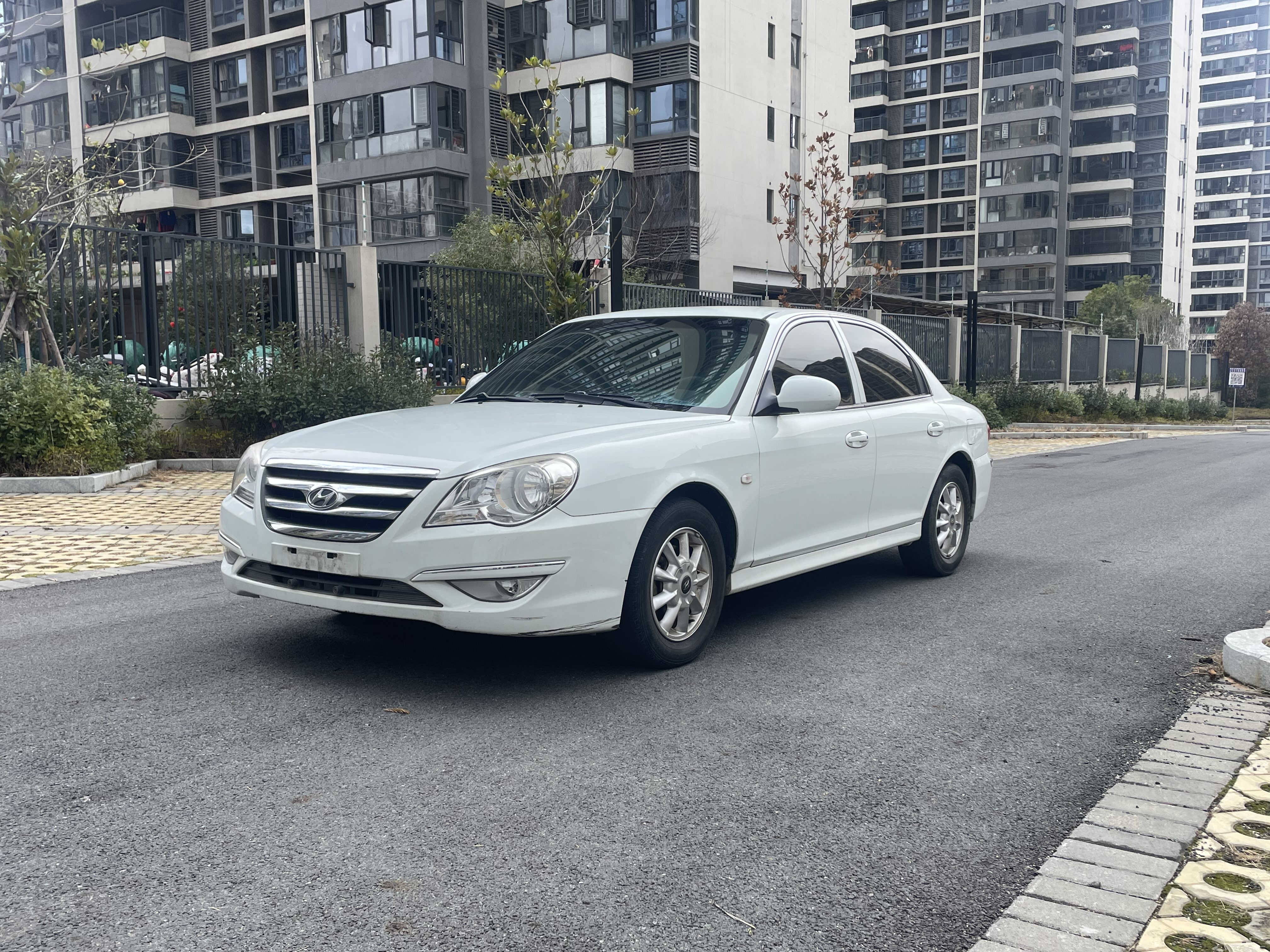 Hyundai moInca 2017 car image 