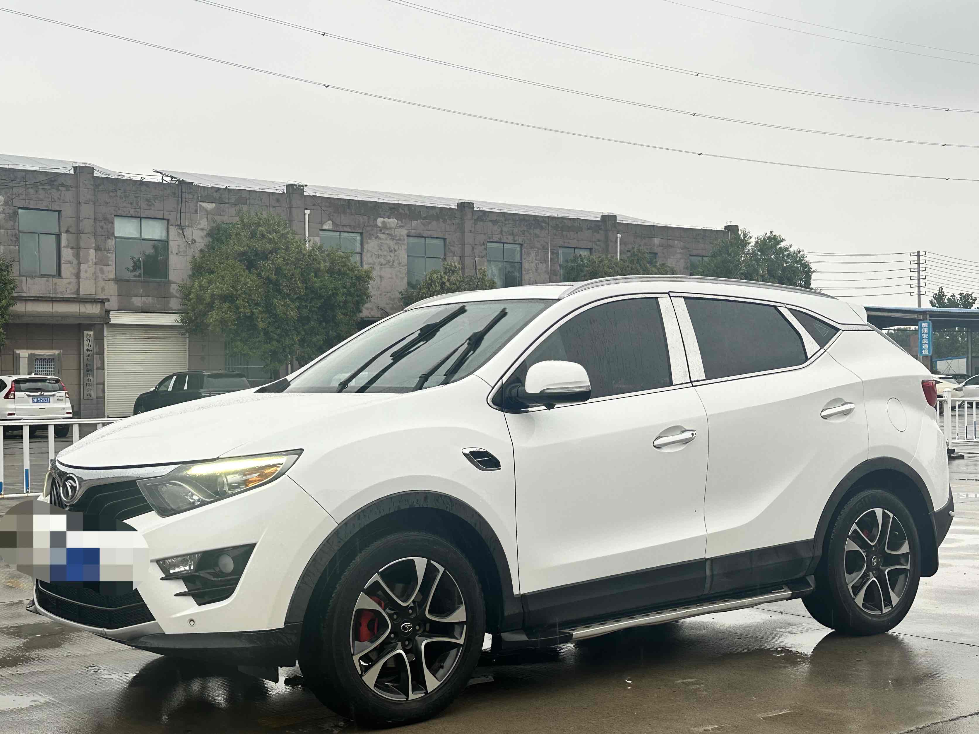 Soueast DX7 2017 Soueast DX7 2017 car image