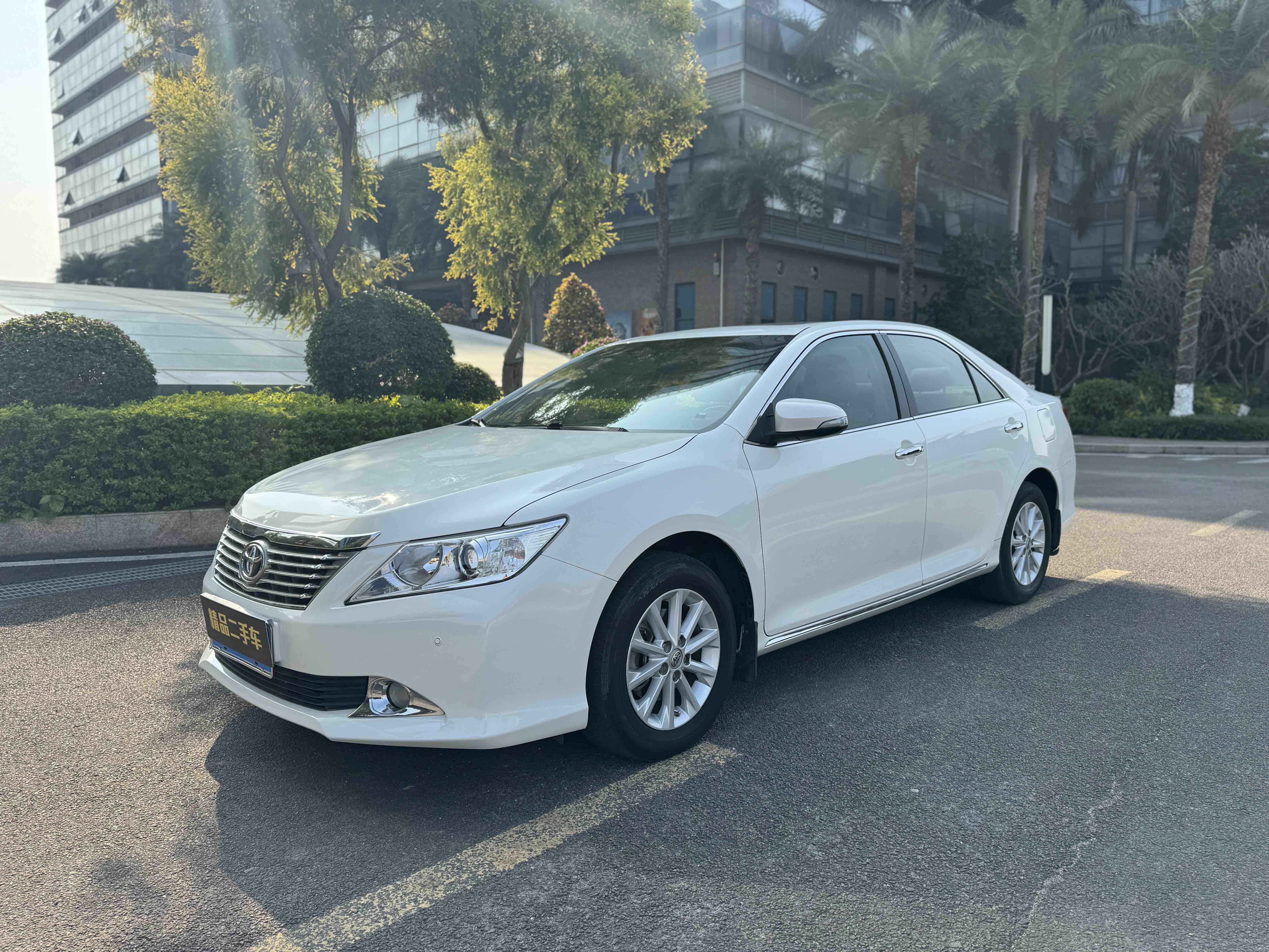 Toyota Camry 2014 汽车图片 