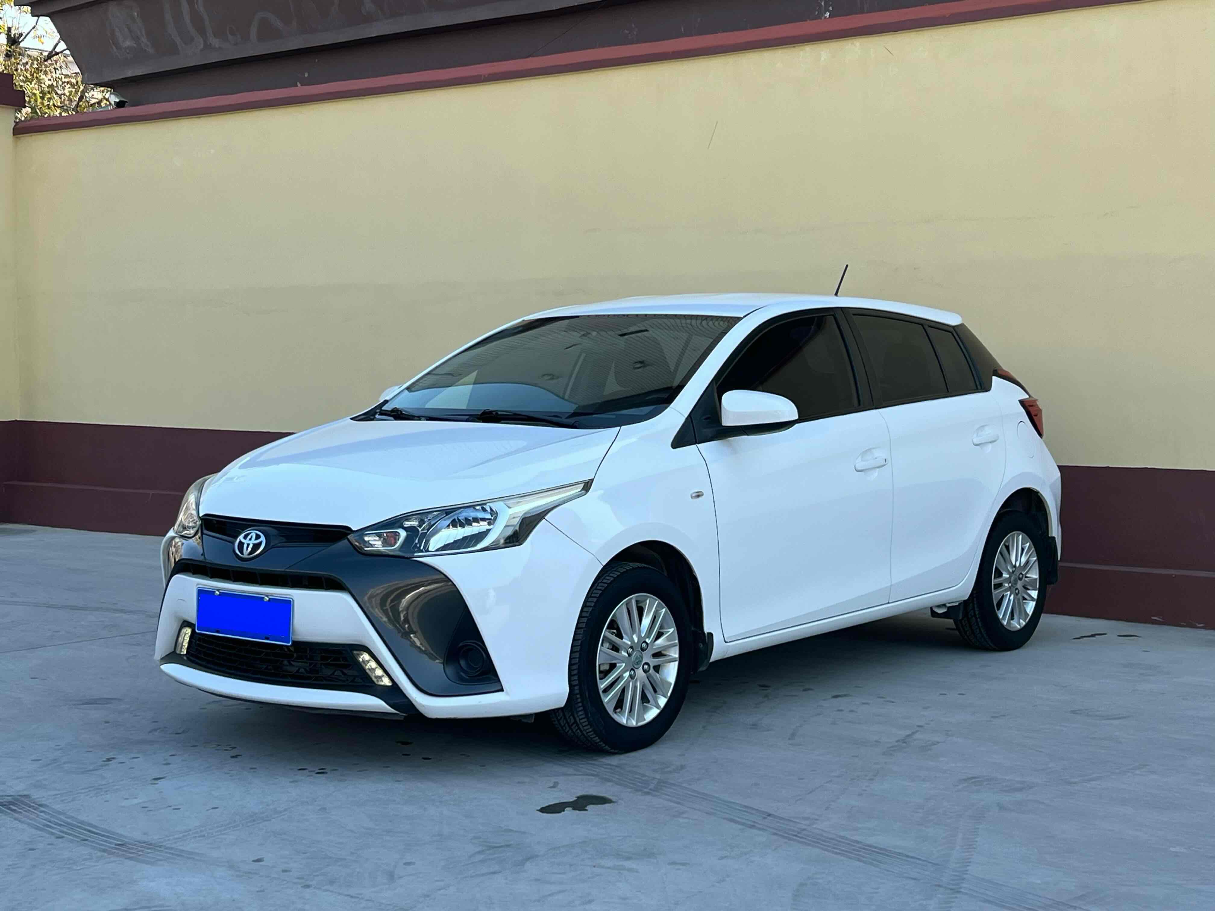 Toyota GR YARIS 2017 Toyota GR YARIS 2017 immagine di auto