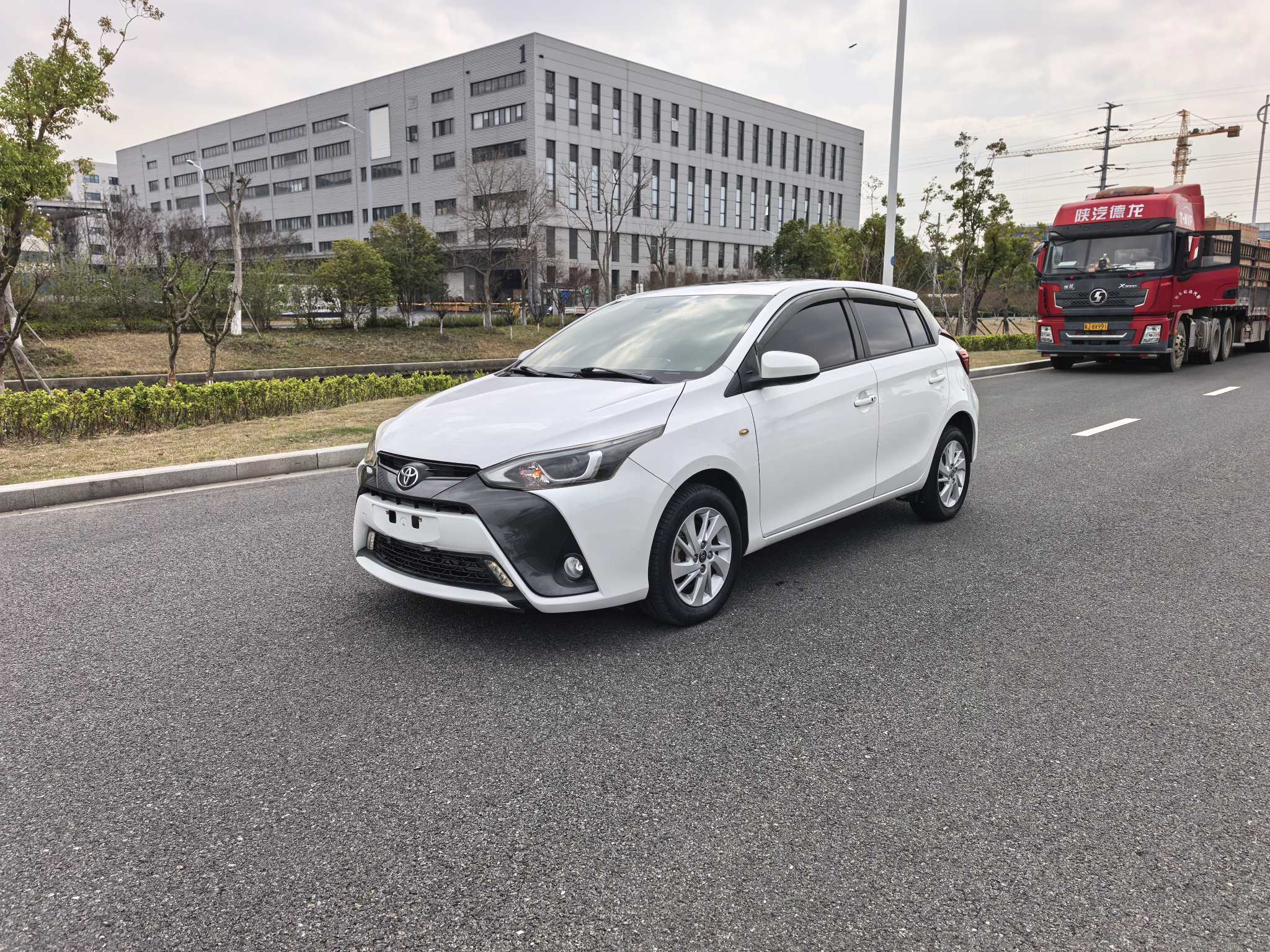 Toyota Yaris L Zhixuan 2017 car image 