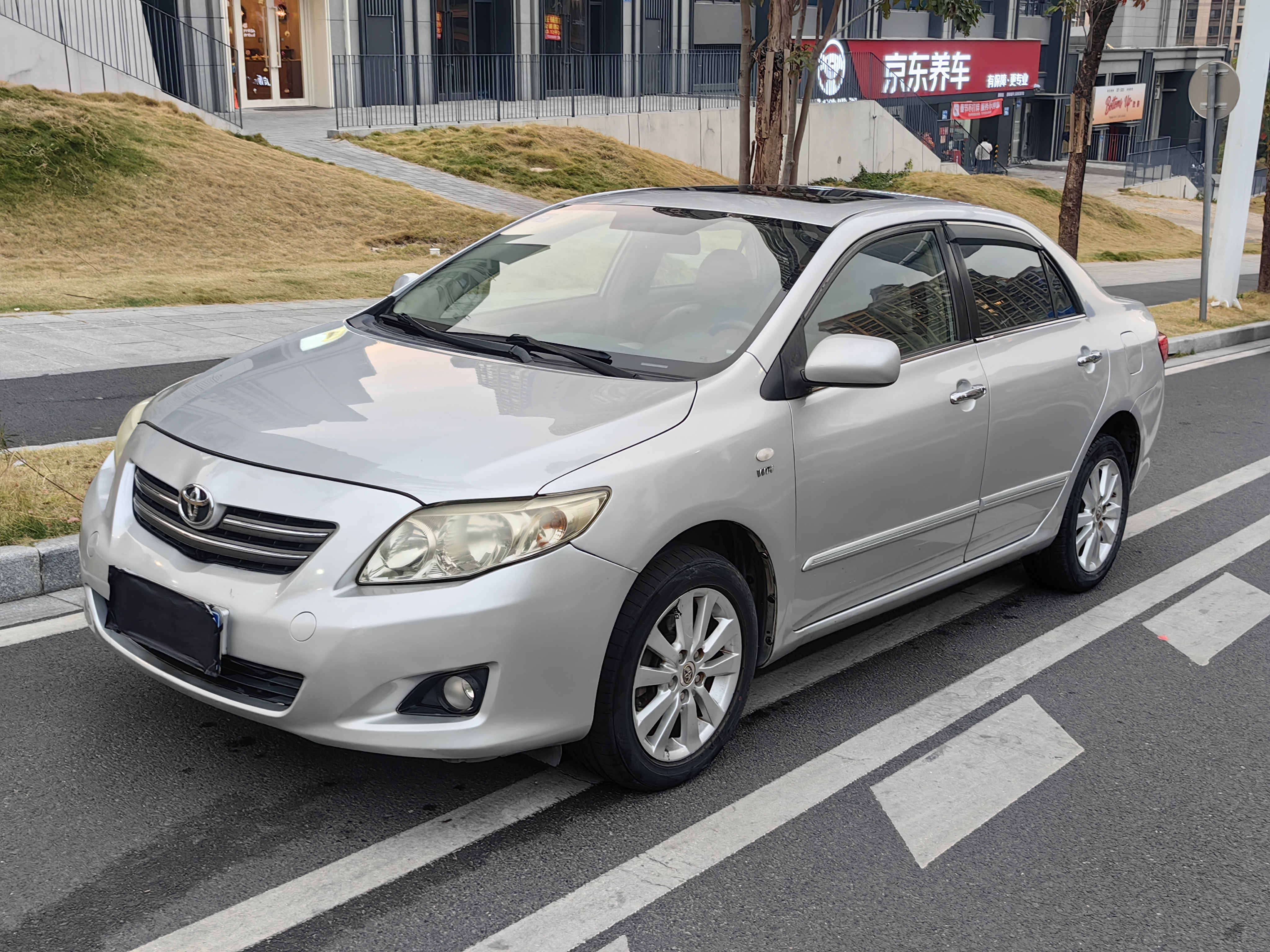 Toyota Corolla 2010 car image 
