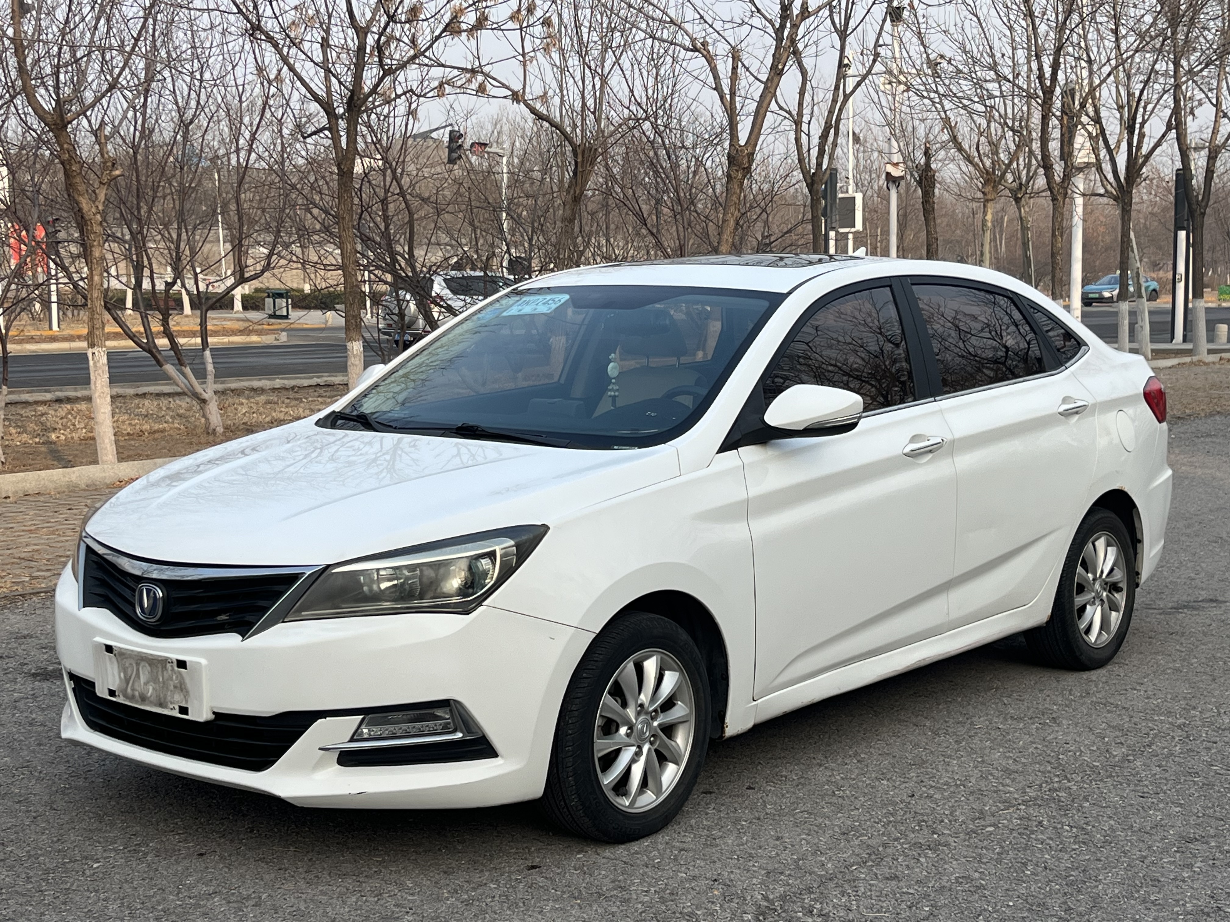 Changan Alsvin V7 2016 car image 