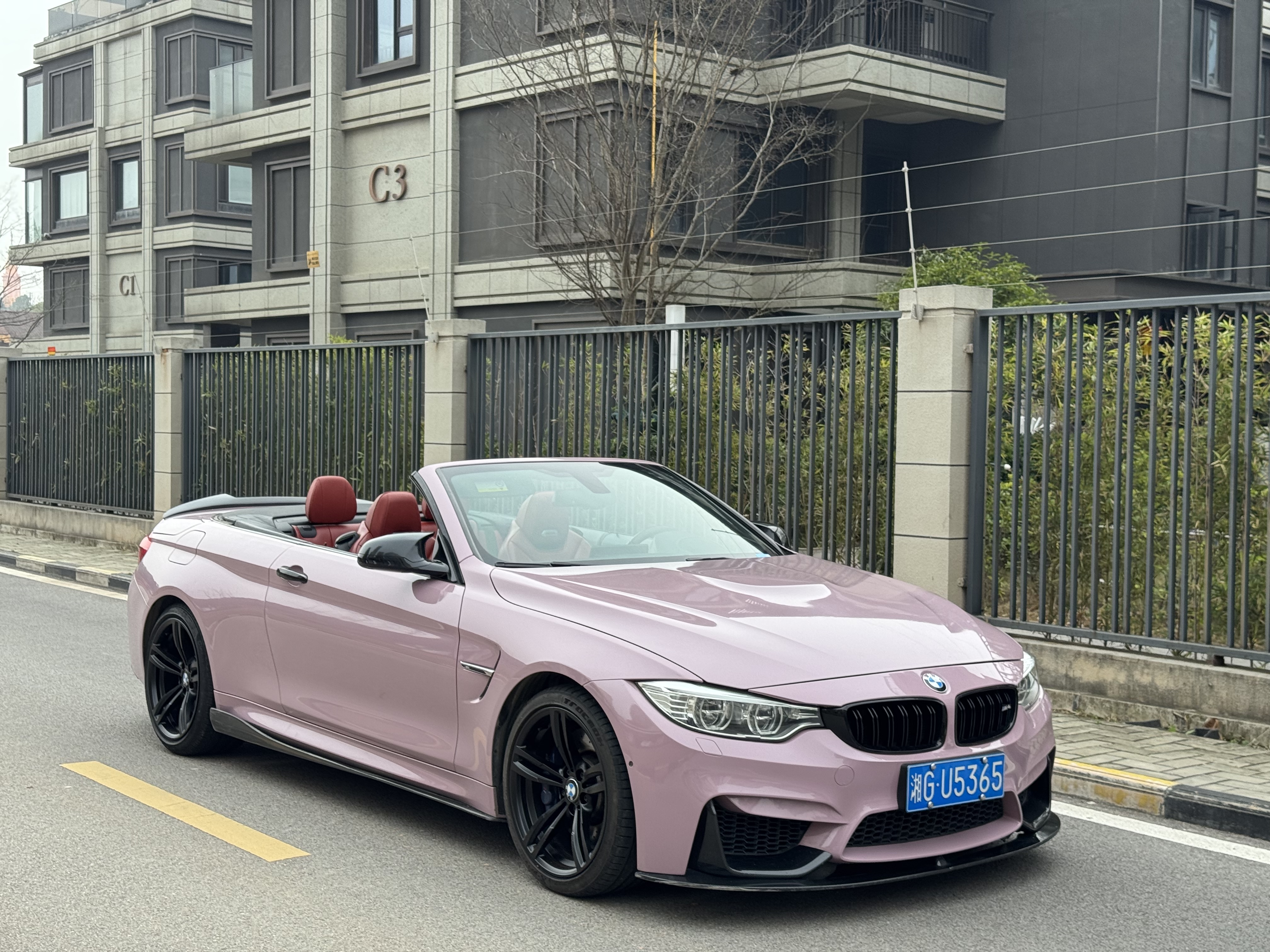 BMW M4 2017 صورة سيارة 