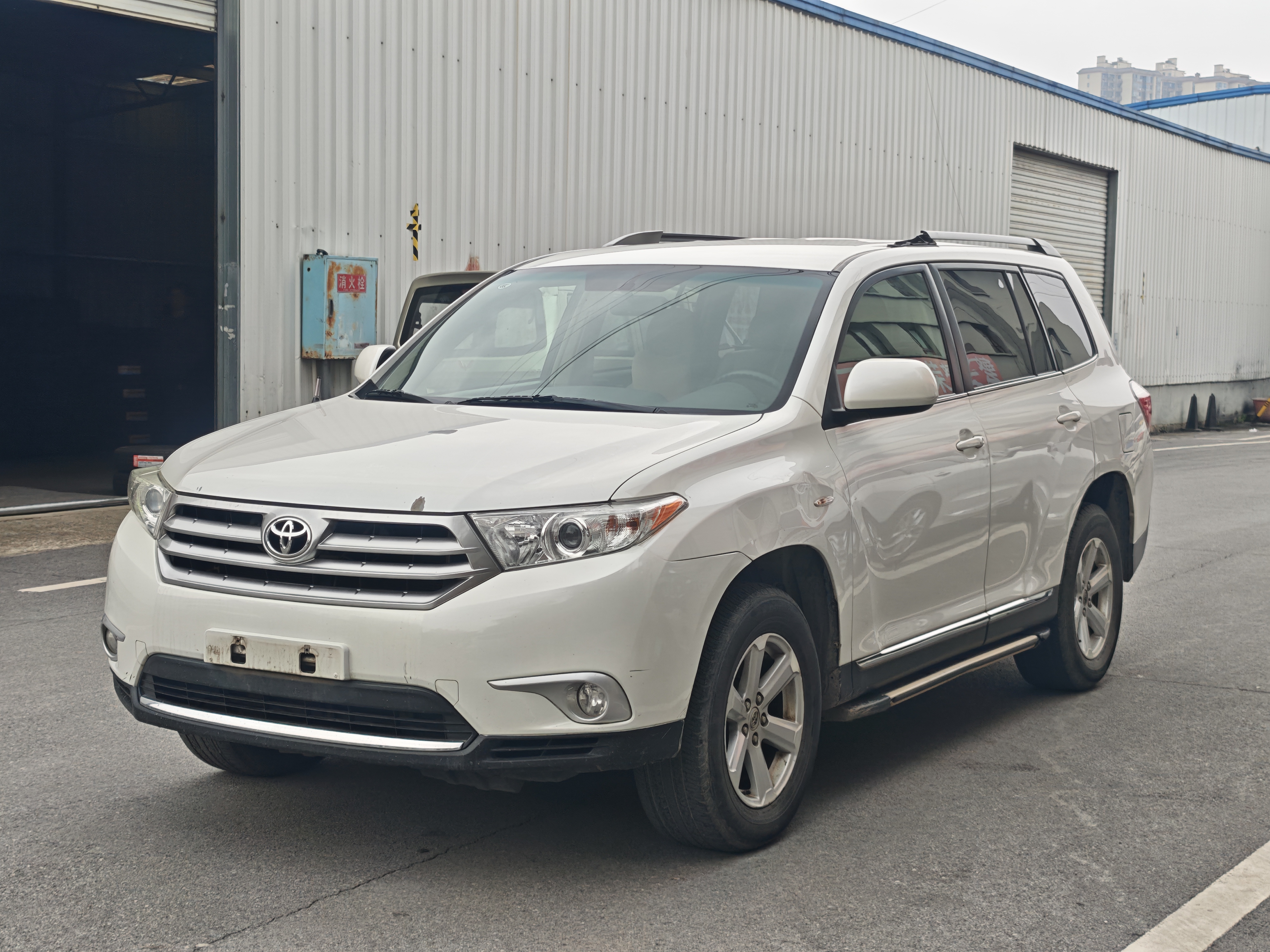 Toyota Highlander 2014 Toyota Highlander 2014 car image