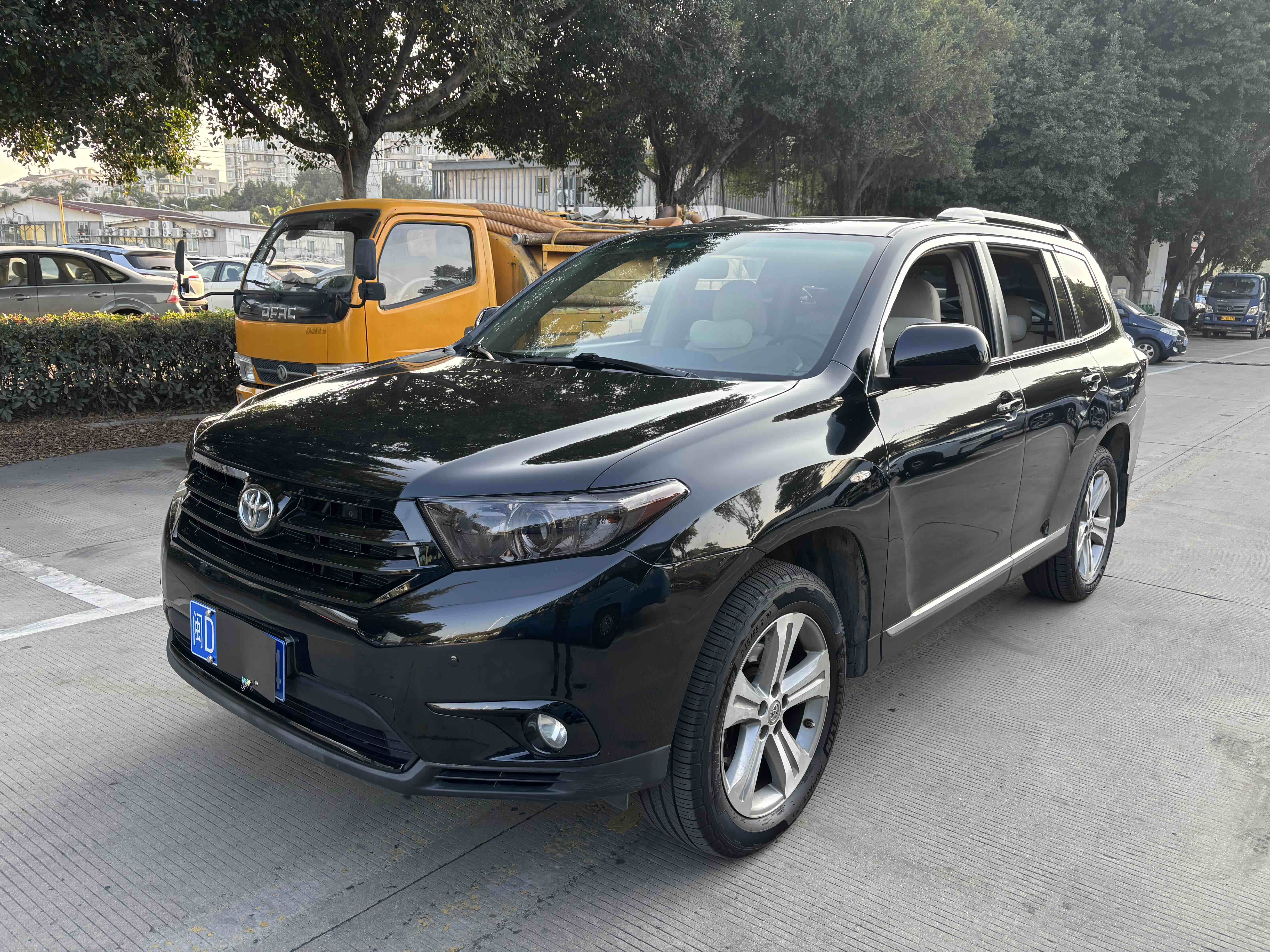 Toyota Highlander 2013 Toyota Highlander 2013 汽车图片