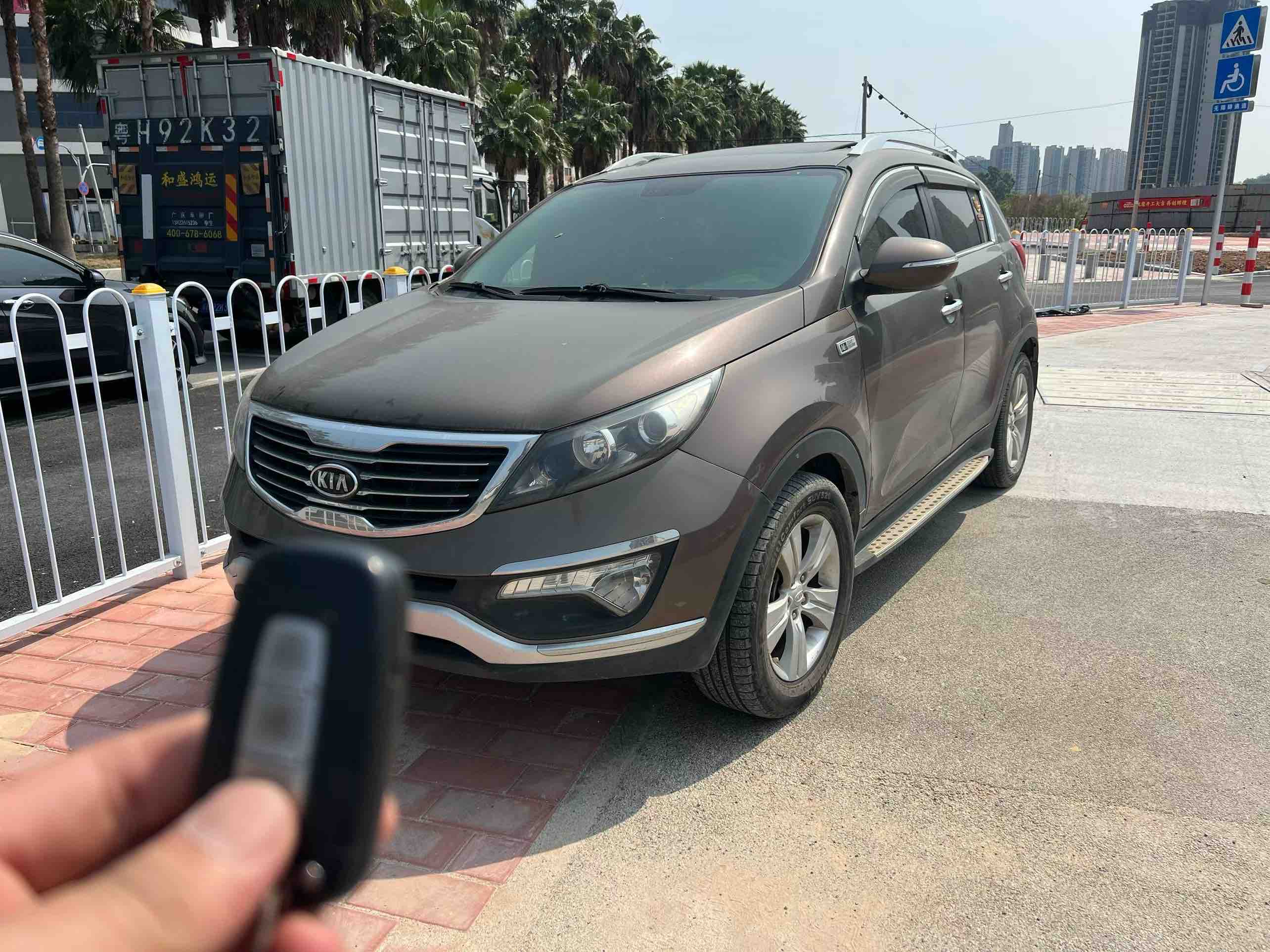 Kia Sportage R 2013 汽车图片 