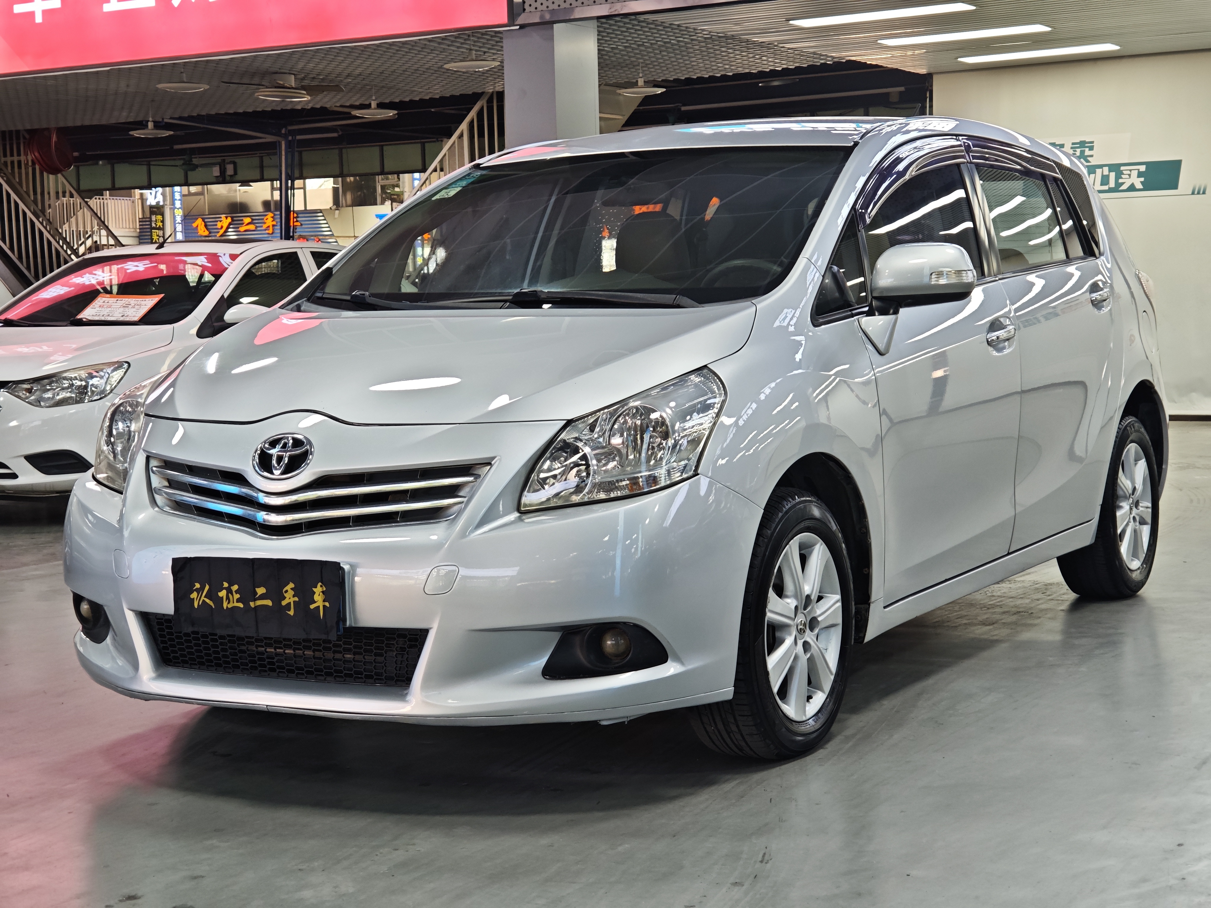 Toyota Verso 2012 car image 
