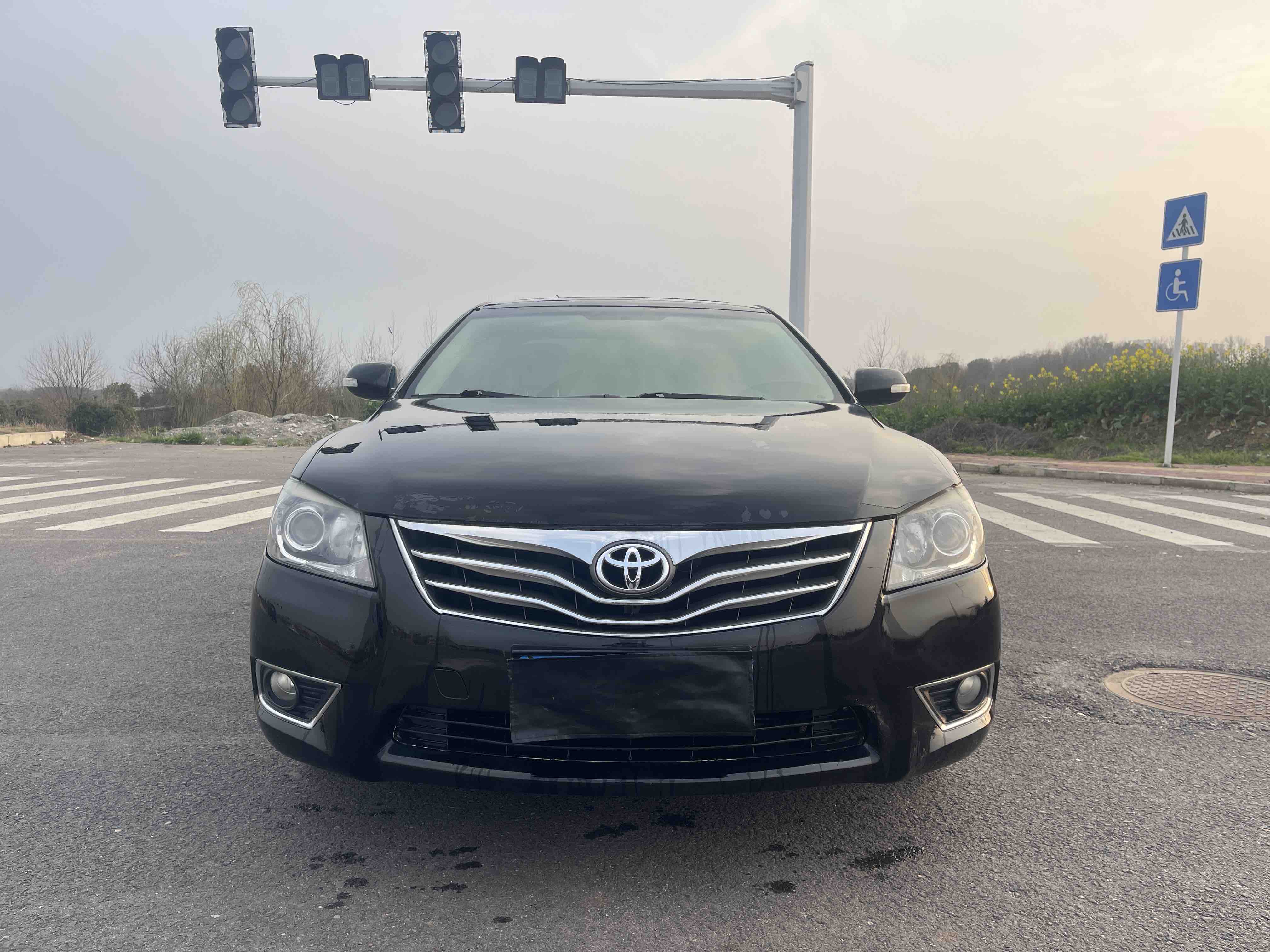 Toyota Camry 2014 immagine di auto 