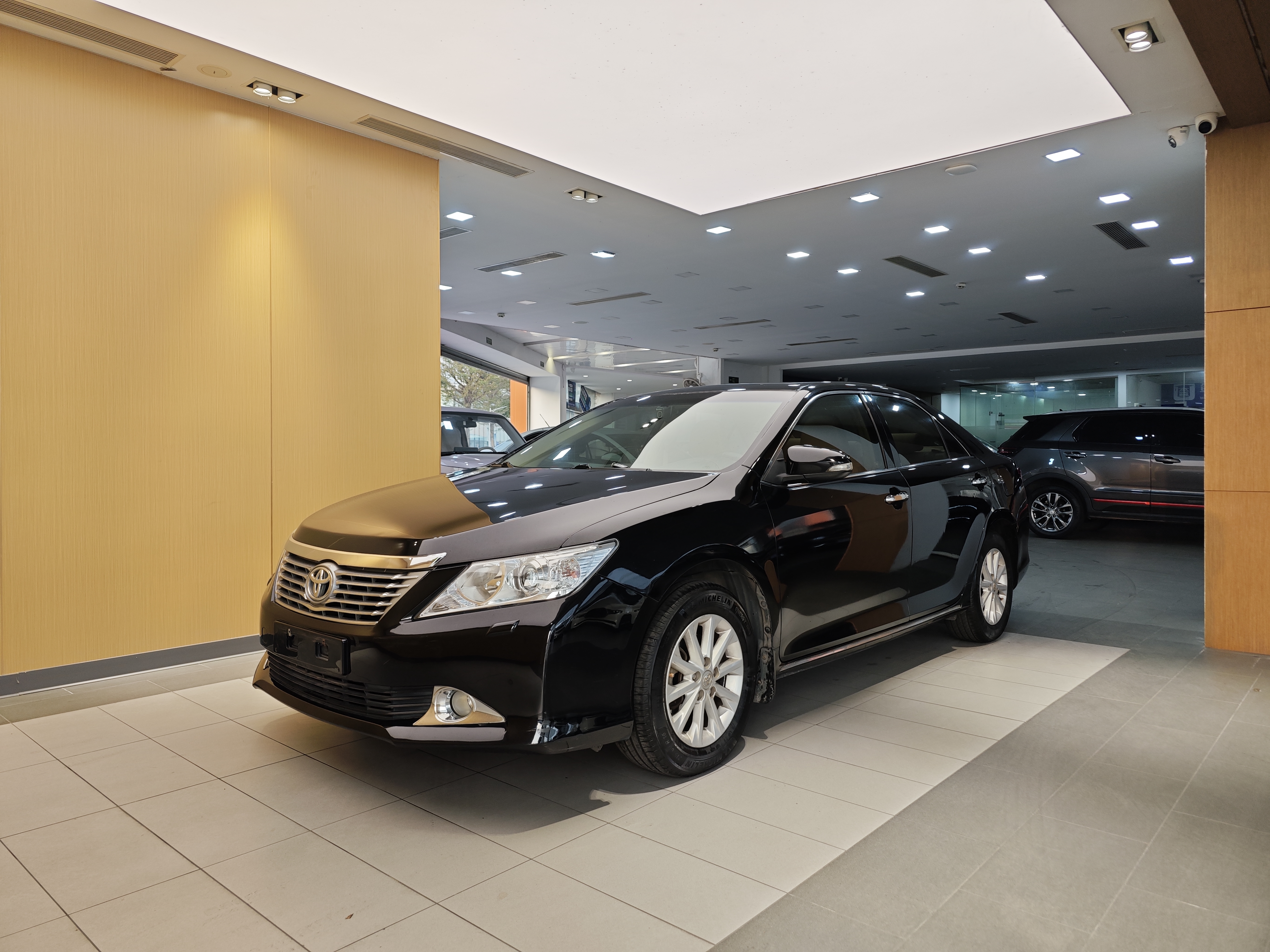 Toyota Camry 2013 汽车图片 