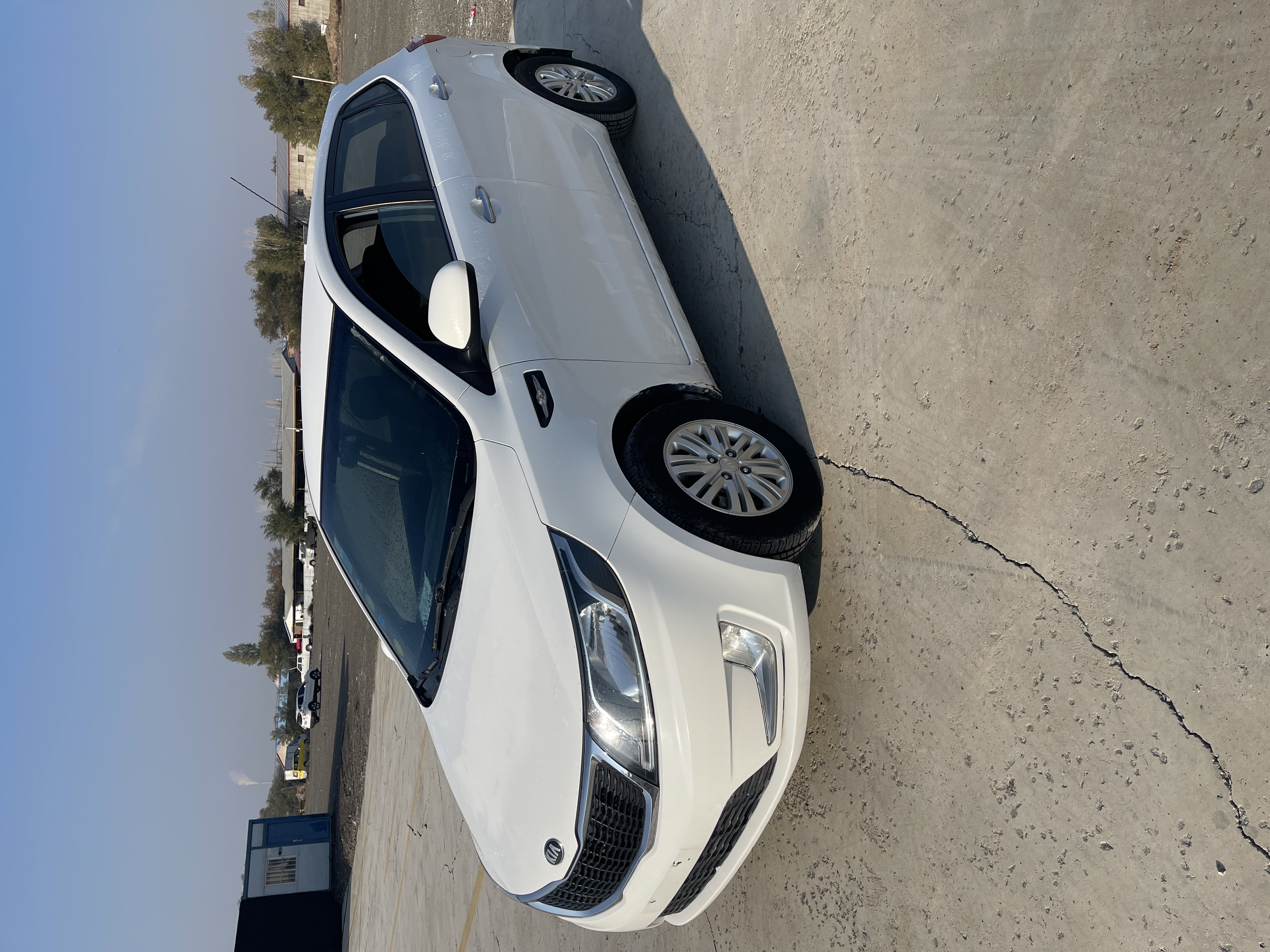 Kia K2 2013 汽车图片 