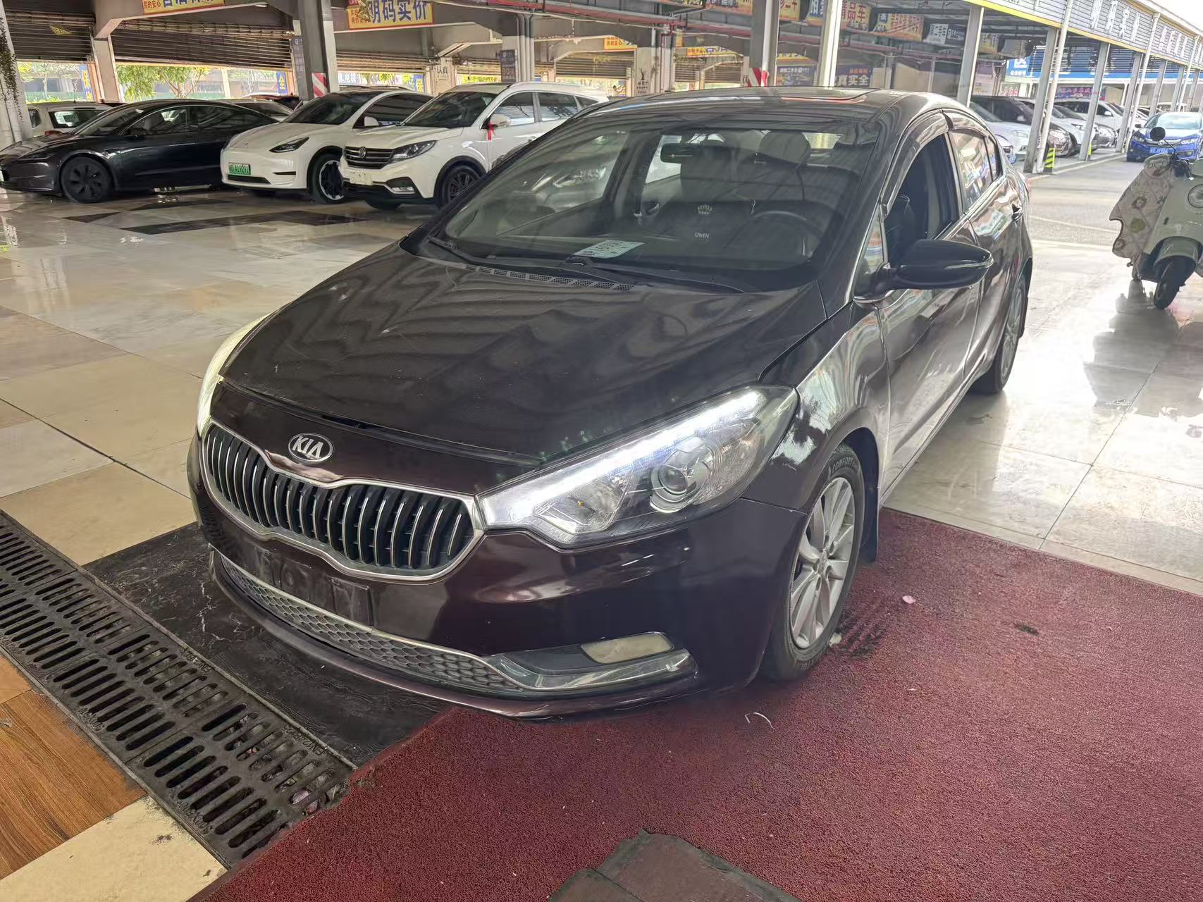 Kia K3 2013 Kia K3 2013 car image