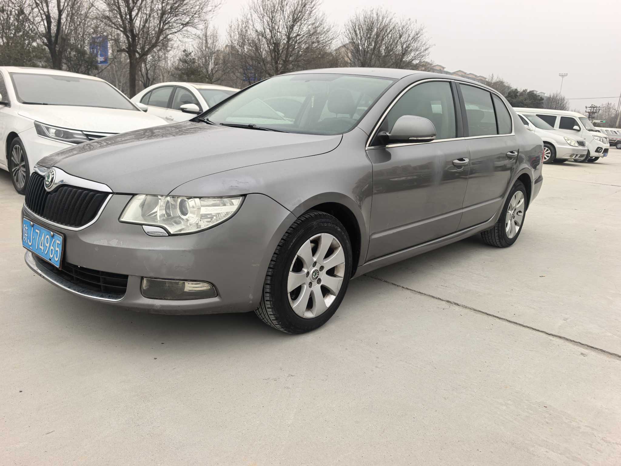 Skoda Superb 2013 Skoda Superb 2013 immagine di auto