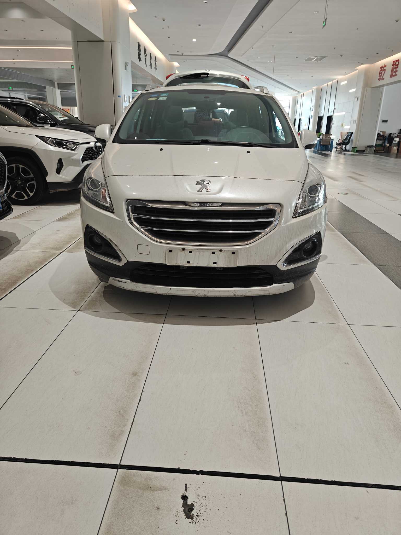 Peugeot 3008 2013 汽车图片 