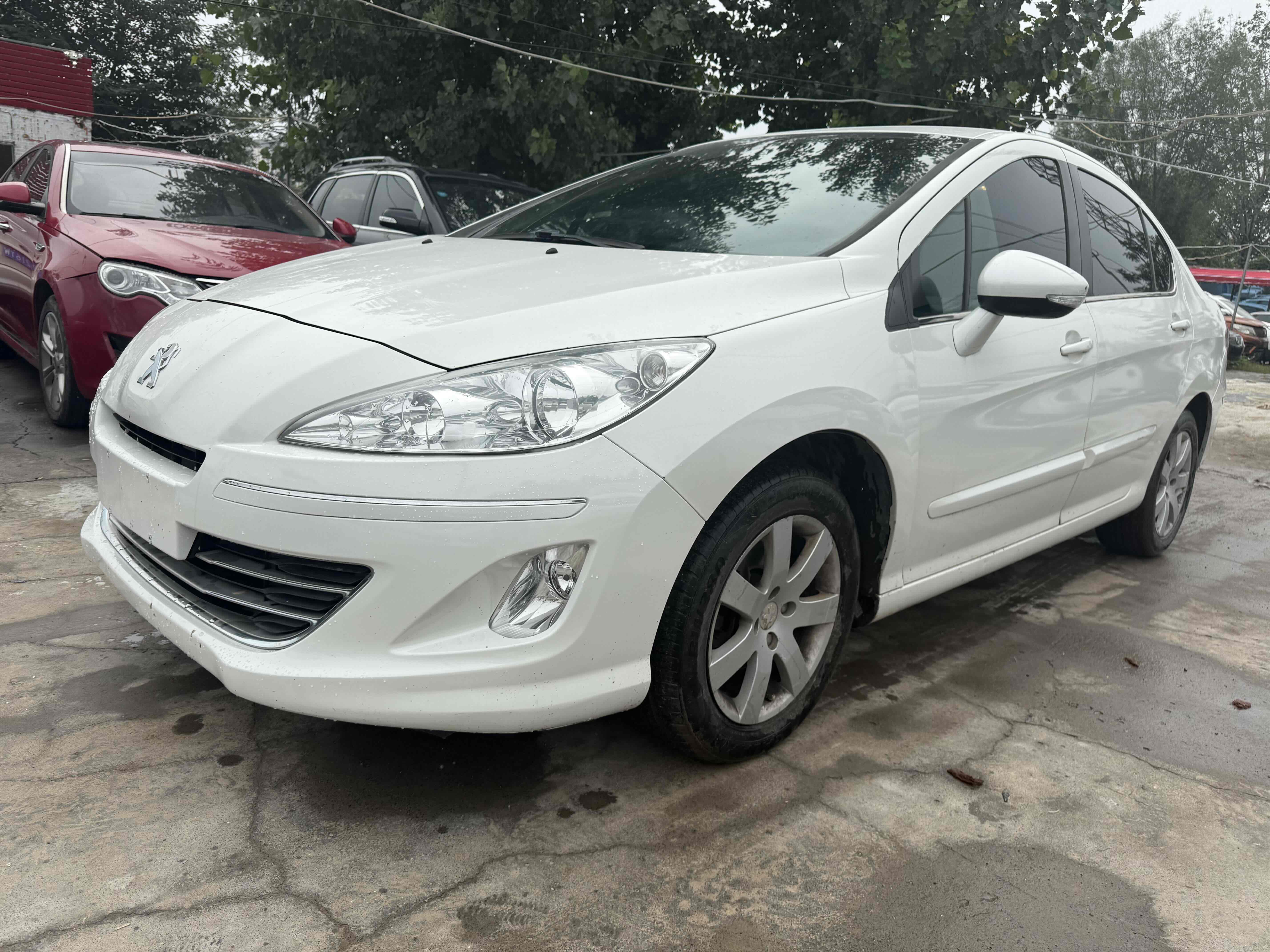 Peugeot 408 2013 汽车图片 