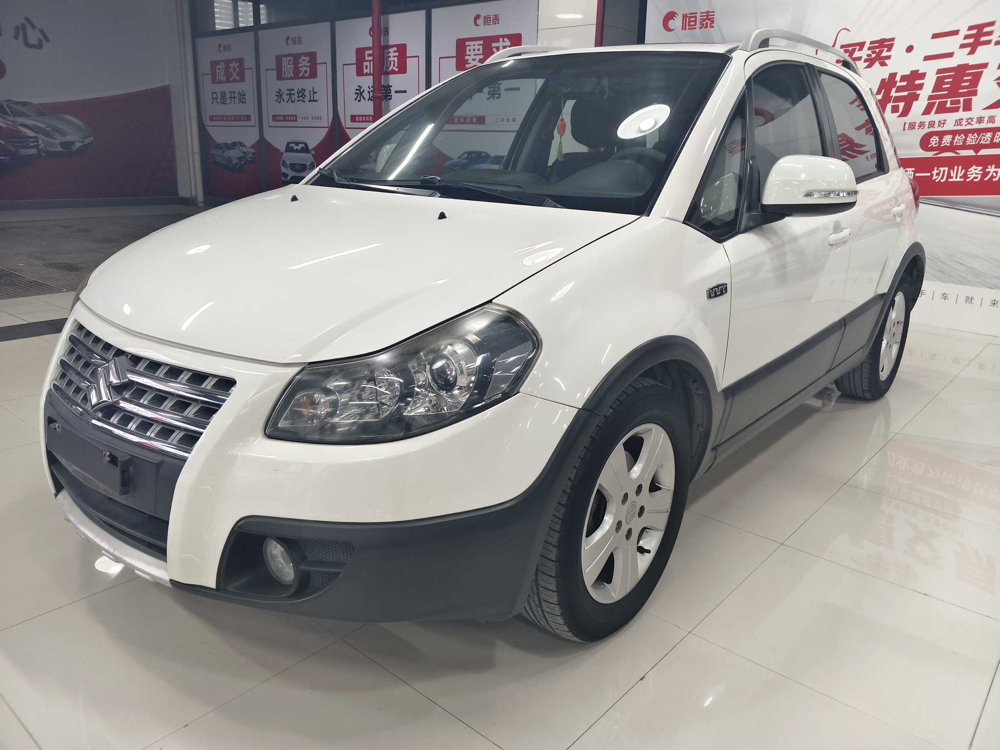 Suzuki SX4 Sedan 2013 imagem de carro 