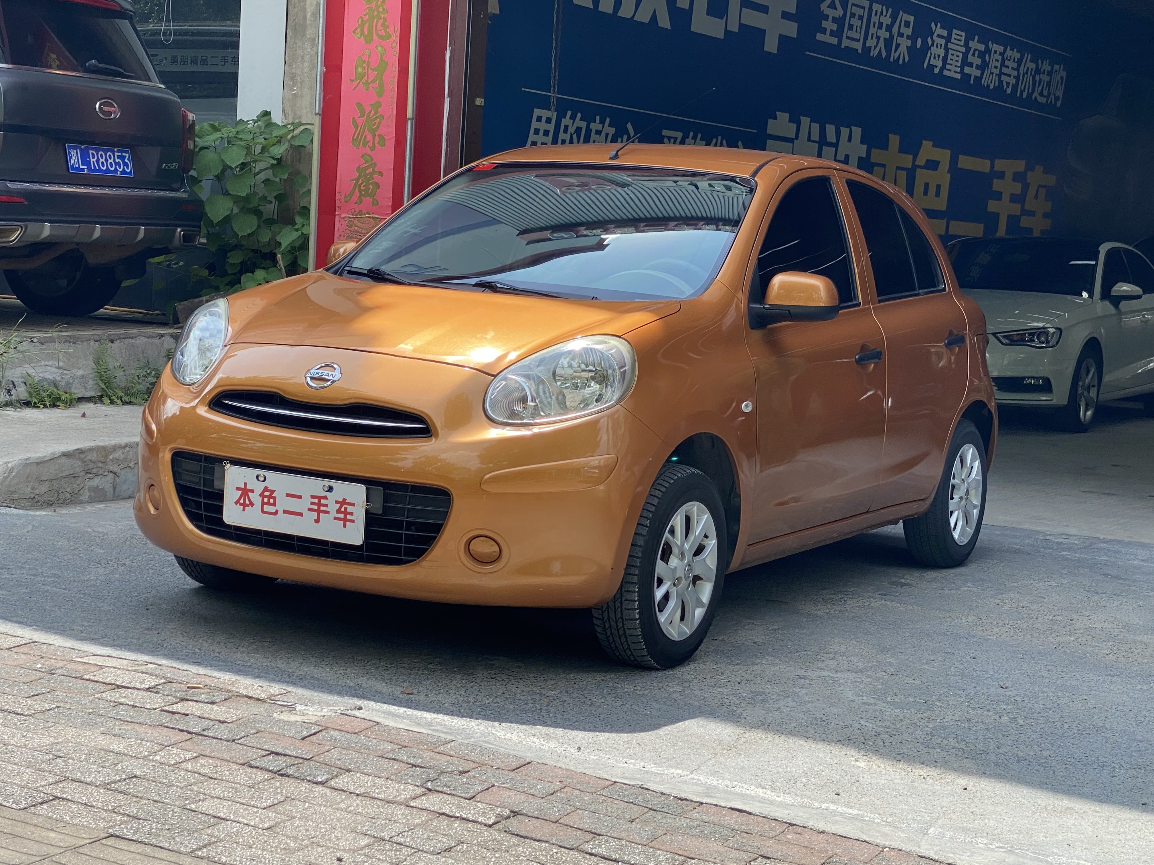 Nissan March 2012 汽车图片 